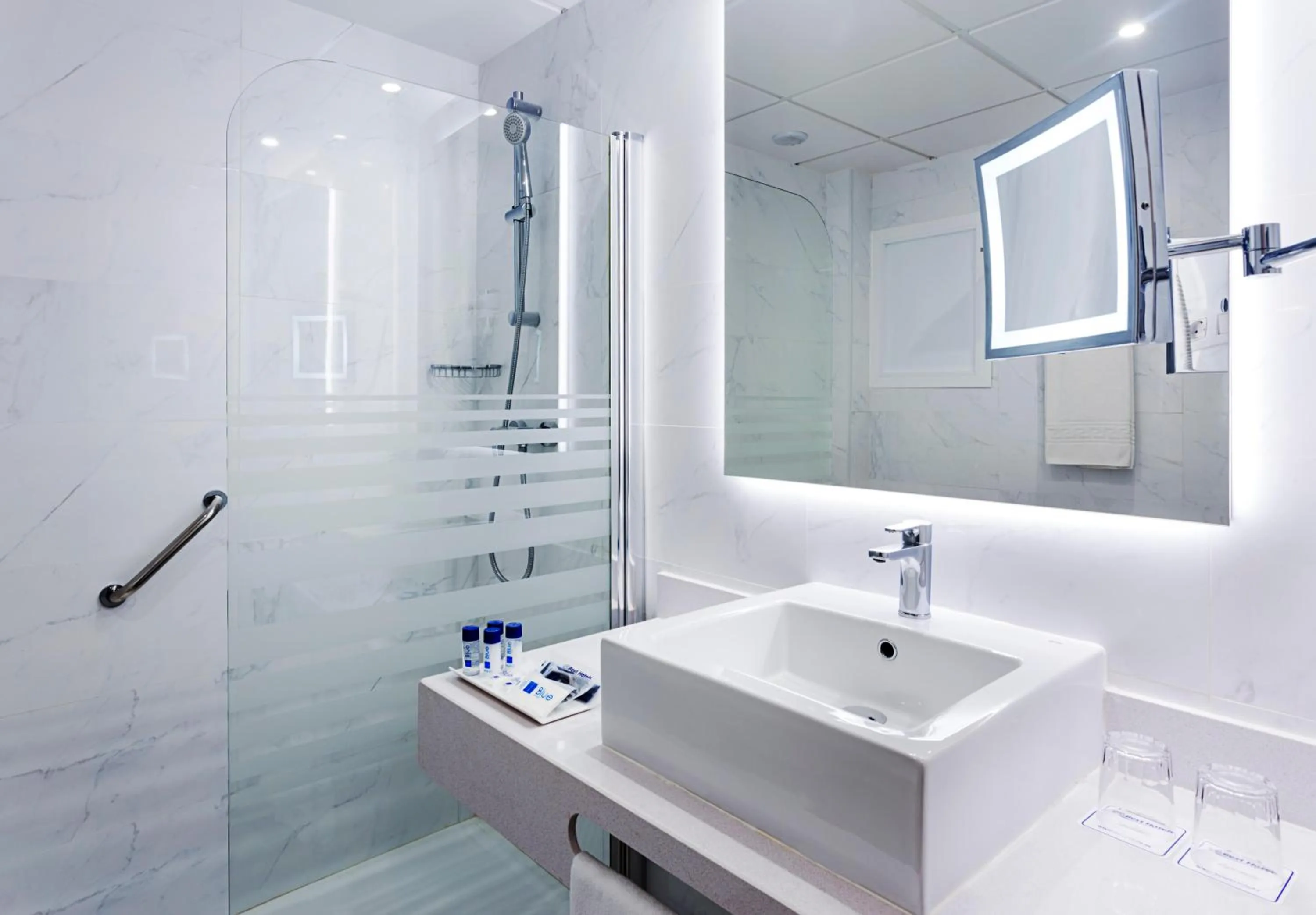 Bathroom in Hotel Best Sabinal