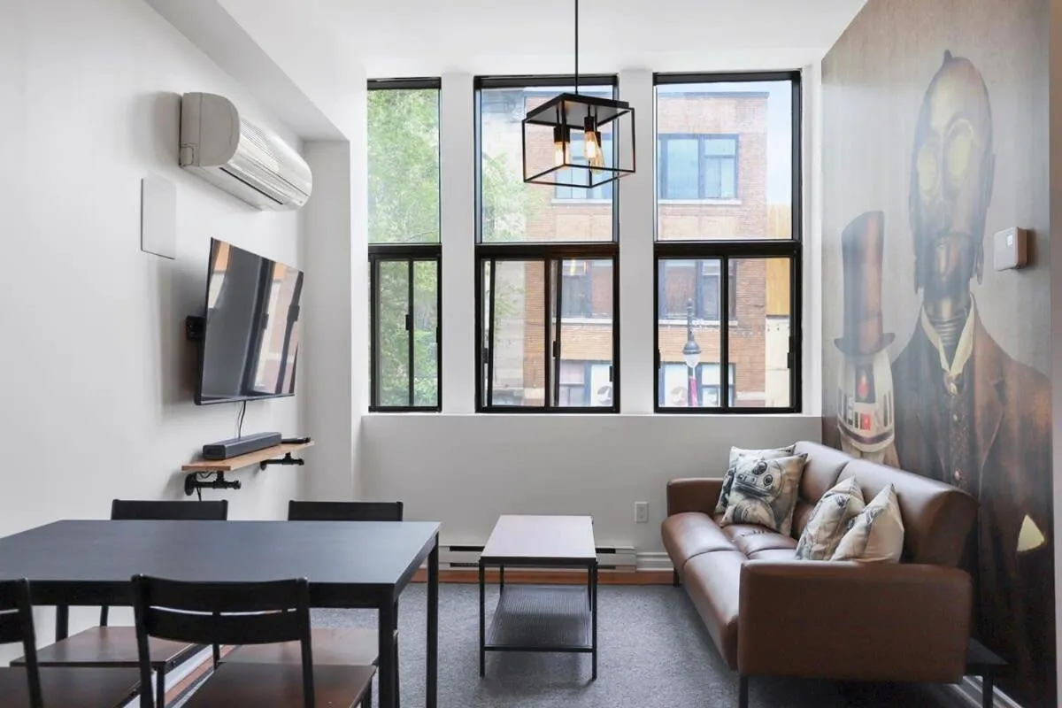 M11 The Star Wars Suite 3BR Downtown