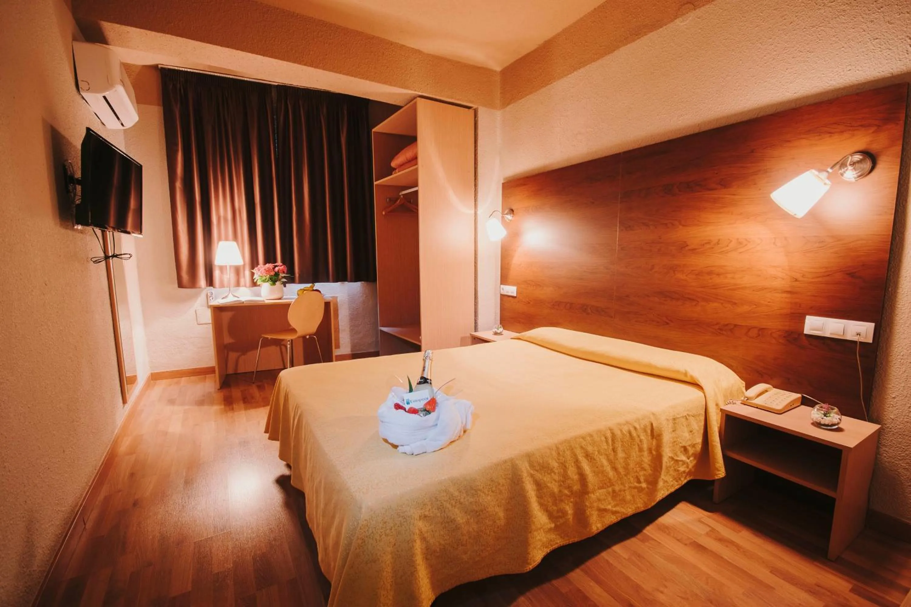 Bed in Hotel Embajador