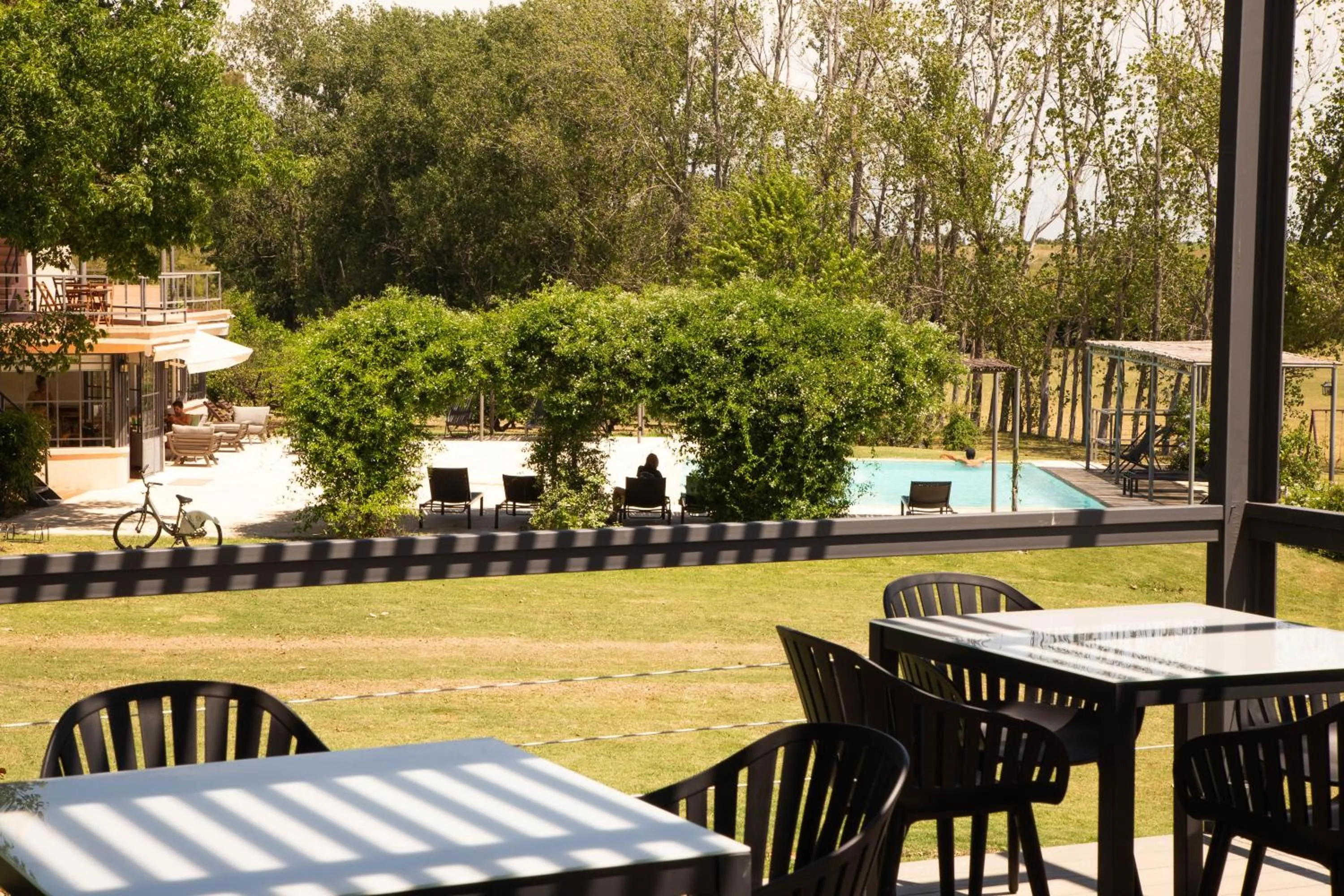 Property building in Finca del Sacramento