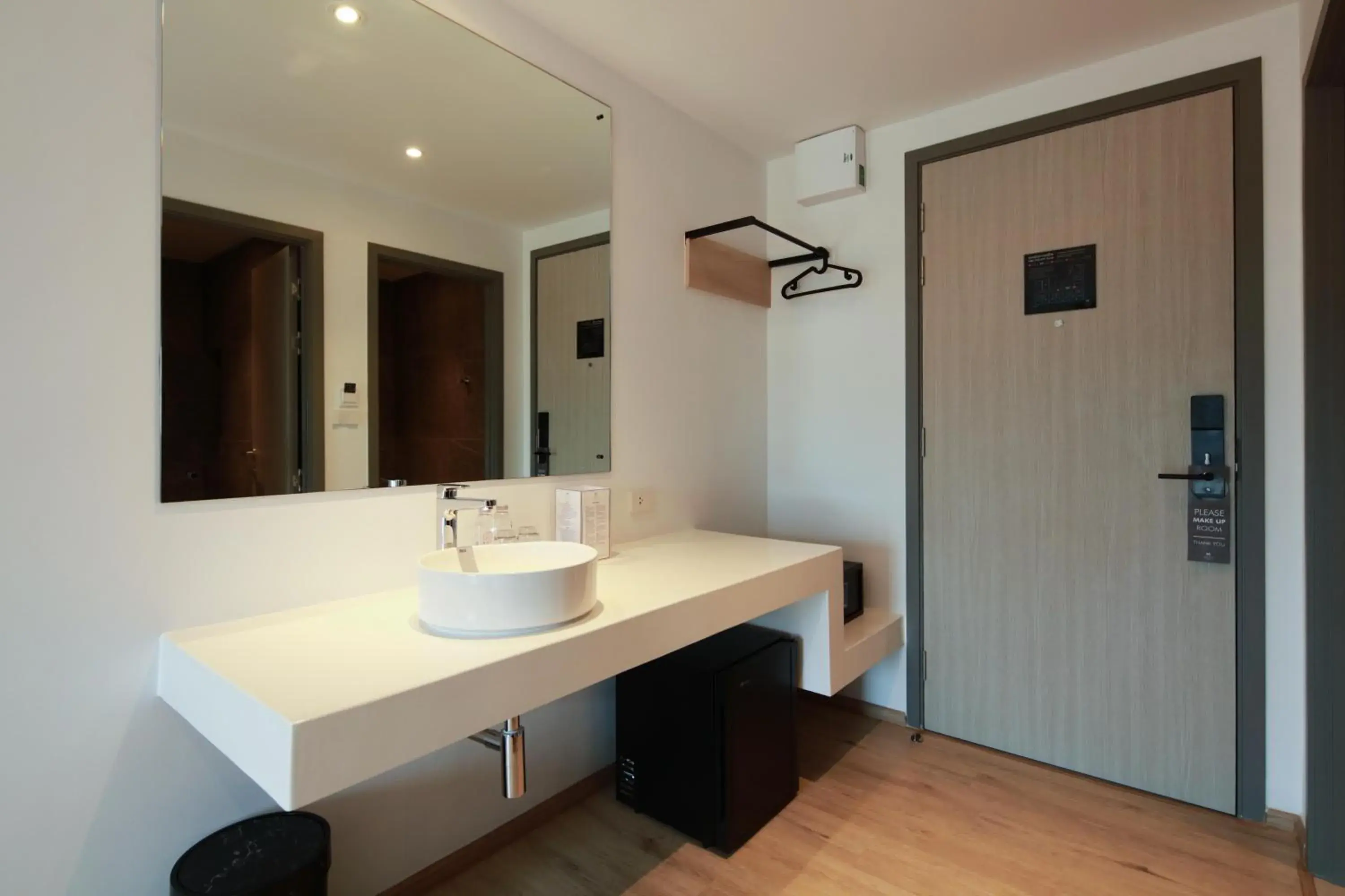 Deluxe King Room in KOO HOTEL Deluxe King Room in KOO HOTEL