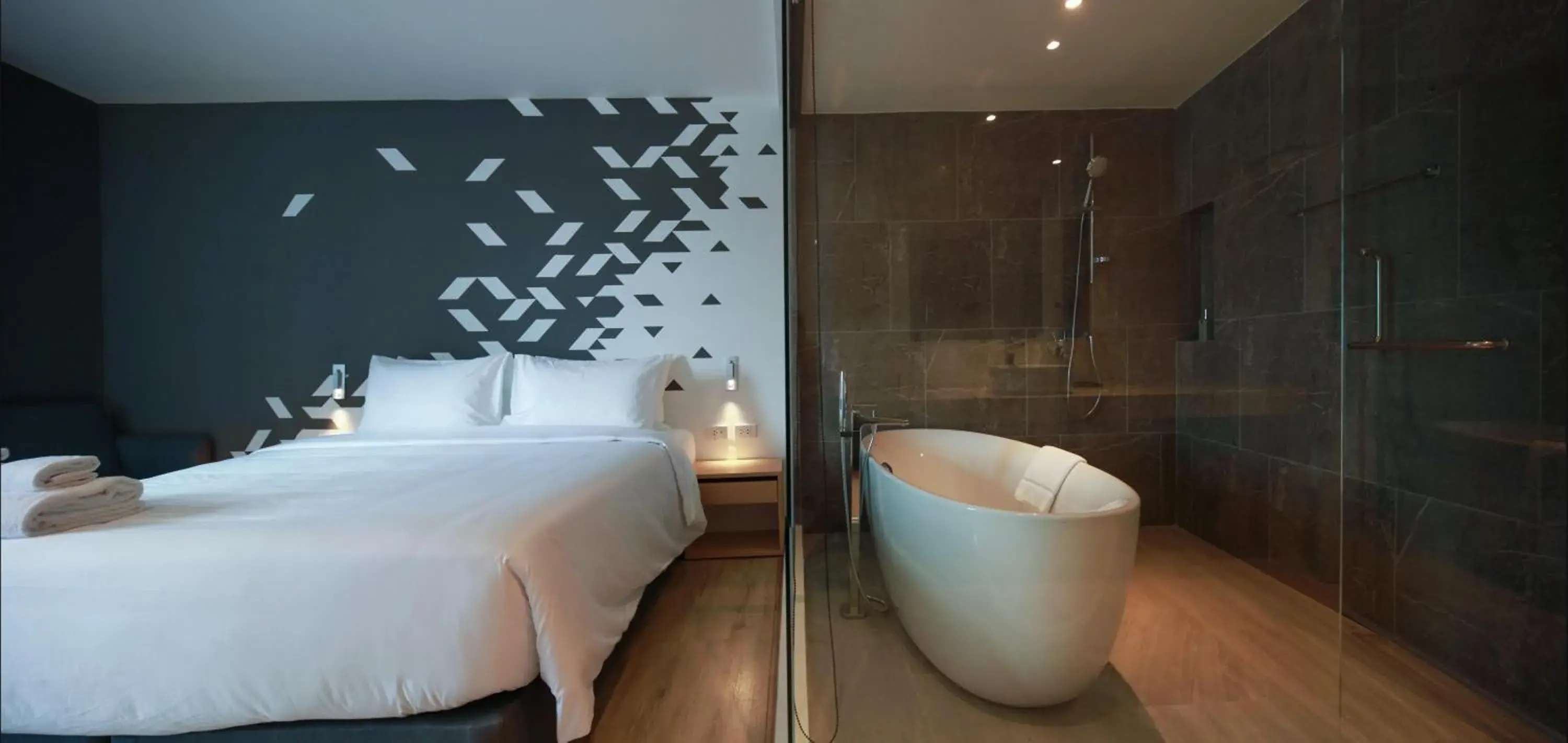 Photo of the whole room, Bed in KOO HOTEL Photo of the whole room, Bed in KOO HOTEL