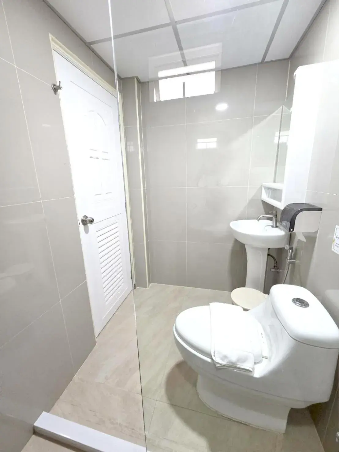 Superior King Room in PT Grand Hotel Superior King Room in PT Grand Hotel