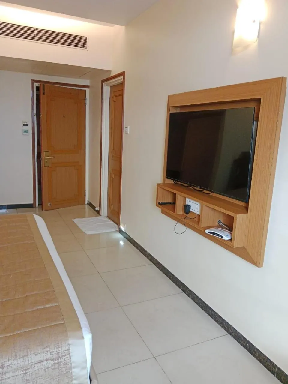 Bed in HOTEL SALEM CASTLE