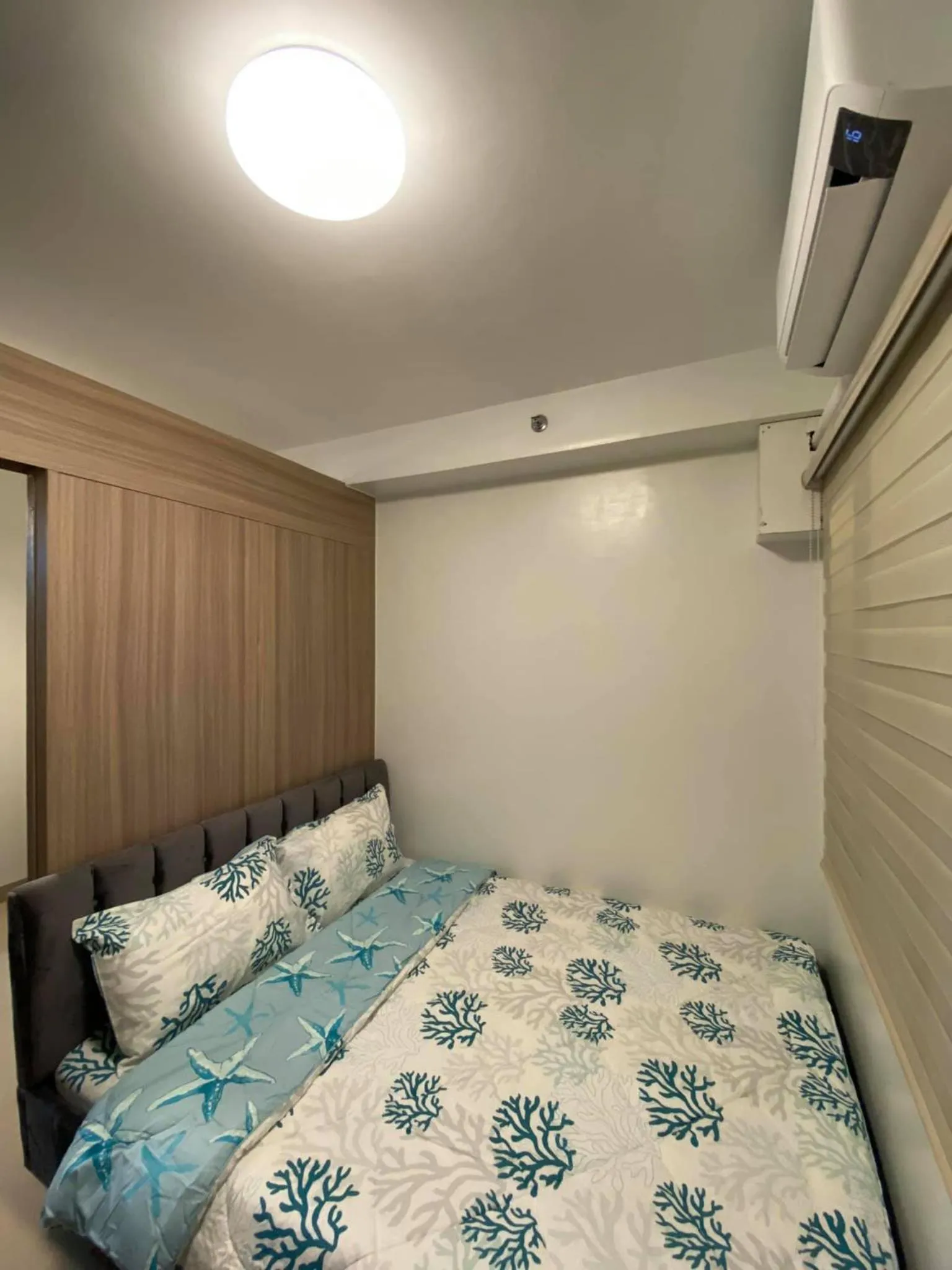 Bedroom in Shore Residences