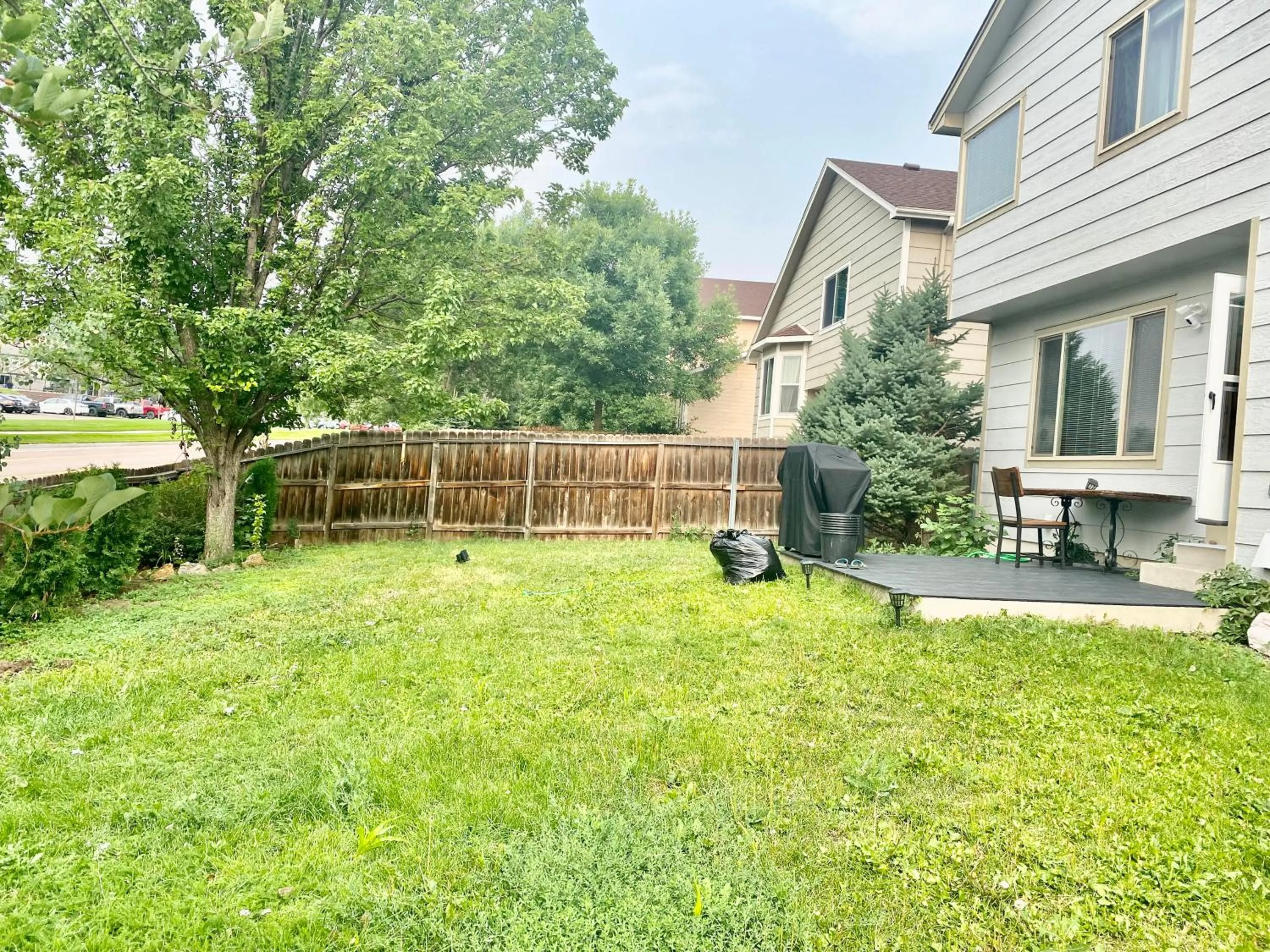 Property building in 3br home 2br unit close to USAFA with fireplace