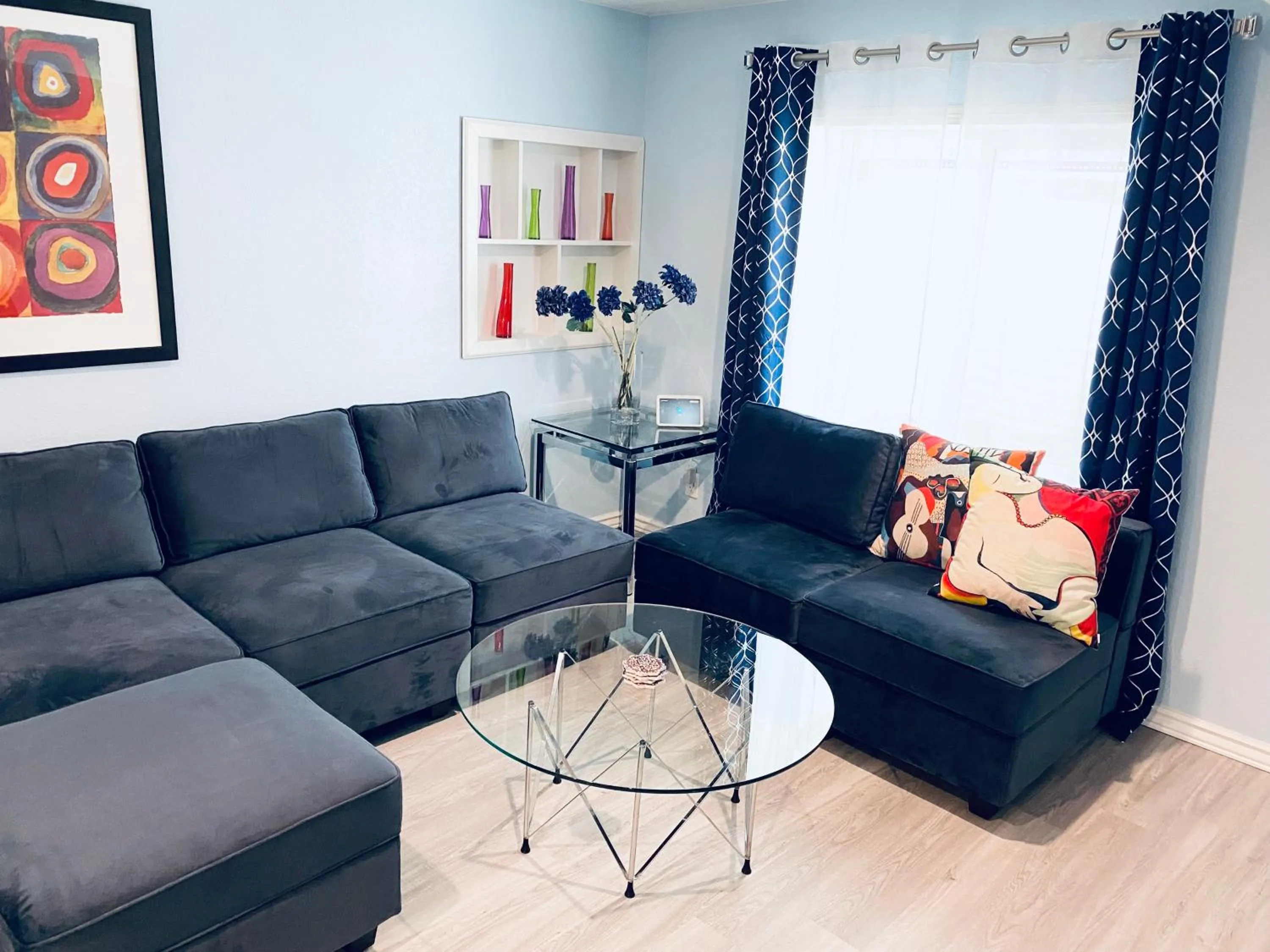 Living room in 3br home 2br unit close to USAFA with fireplace