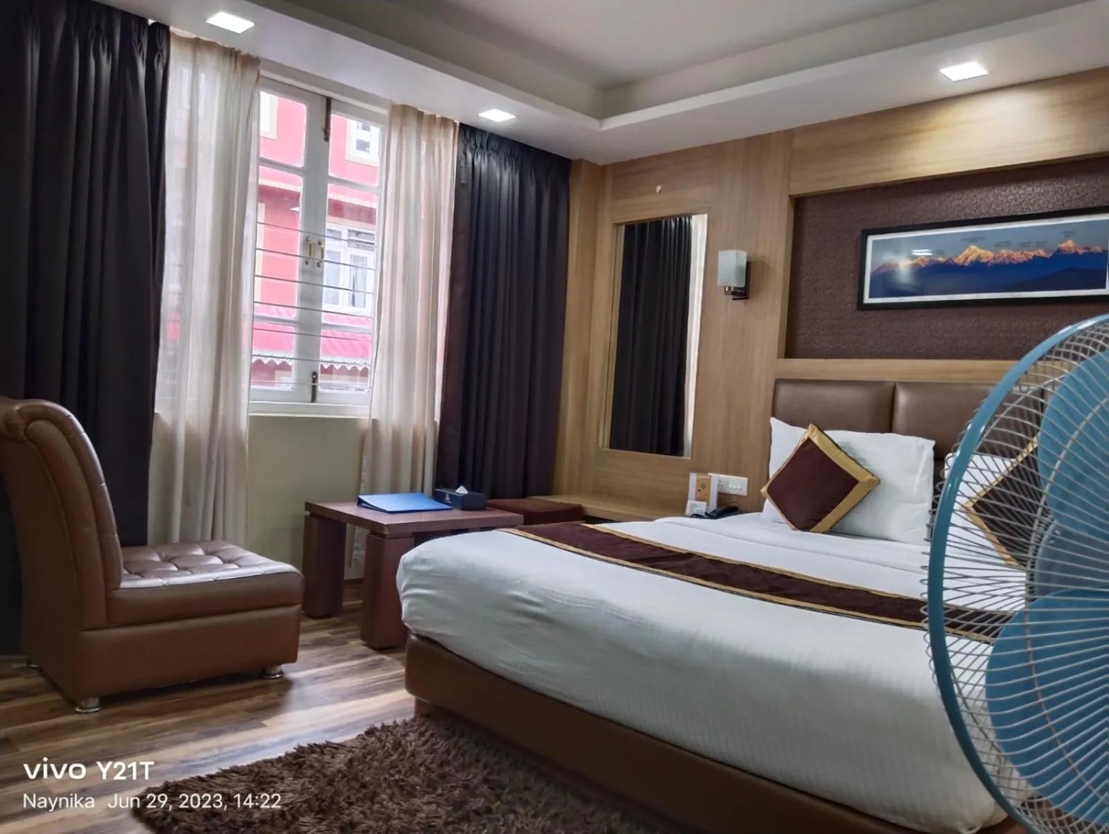 Bedroom in Q SAINA THE COSMOS