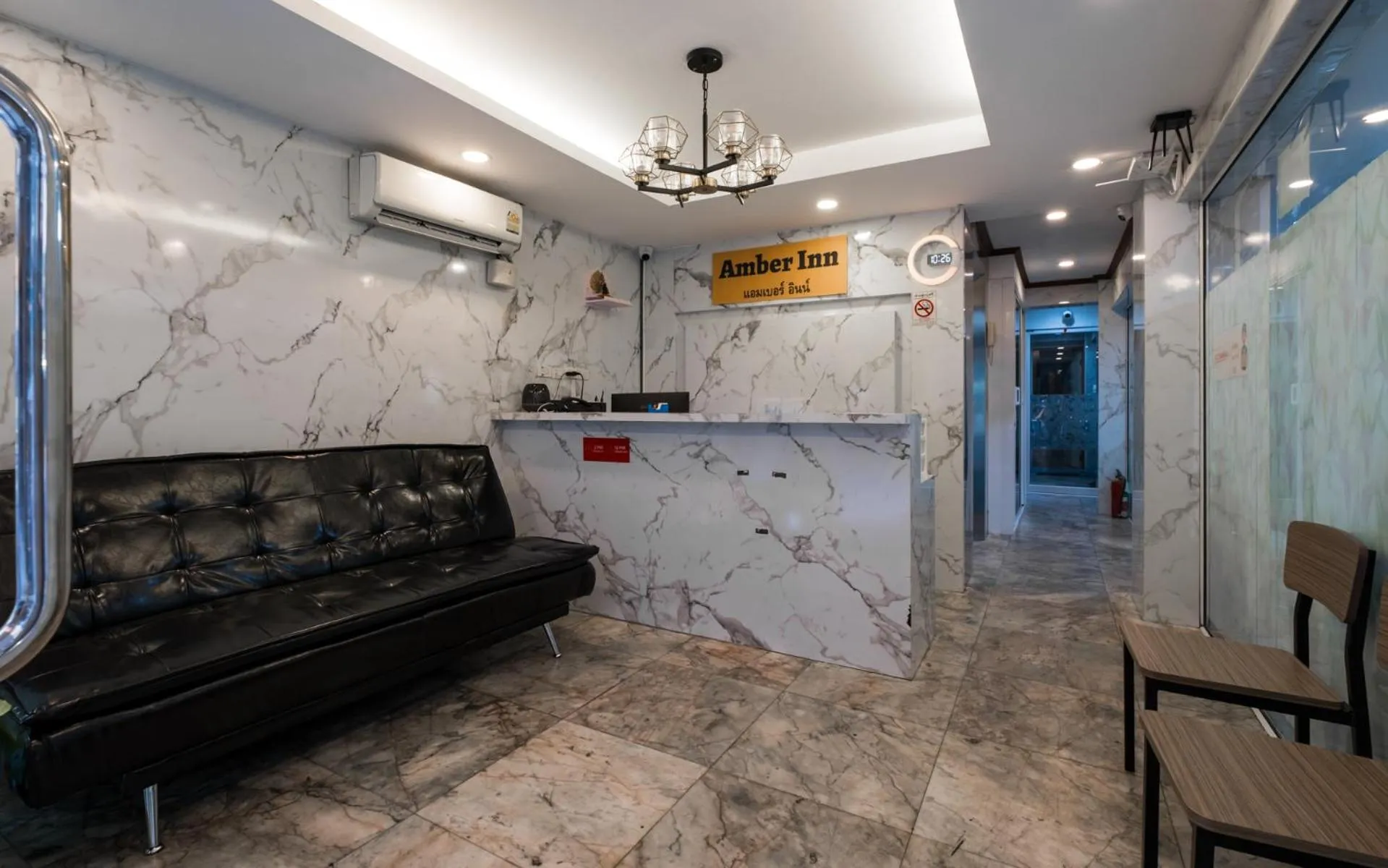 Lobby or reception in Amber Inn