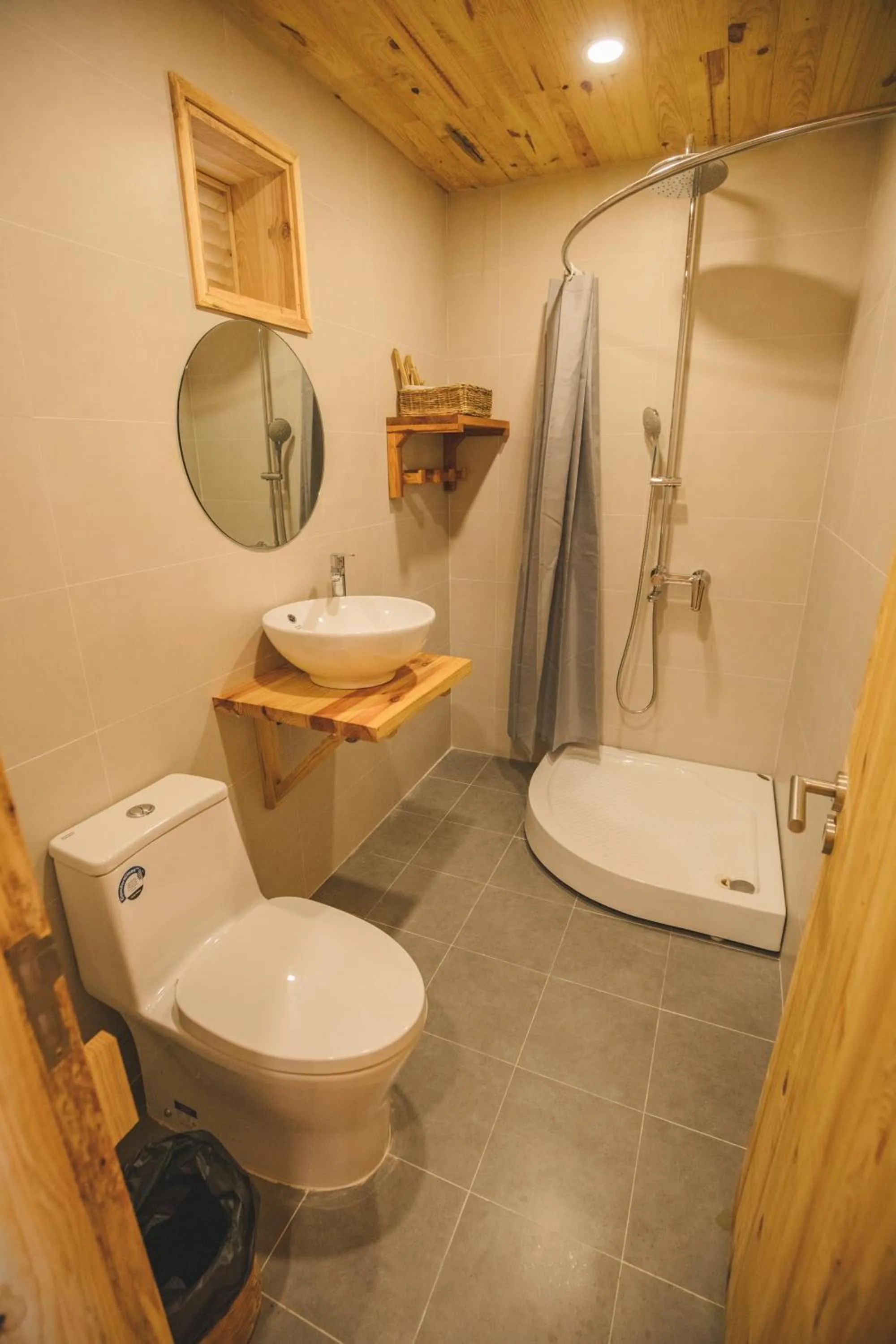 Shower in Lavender Dalat Hotel and Resorts