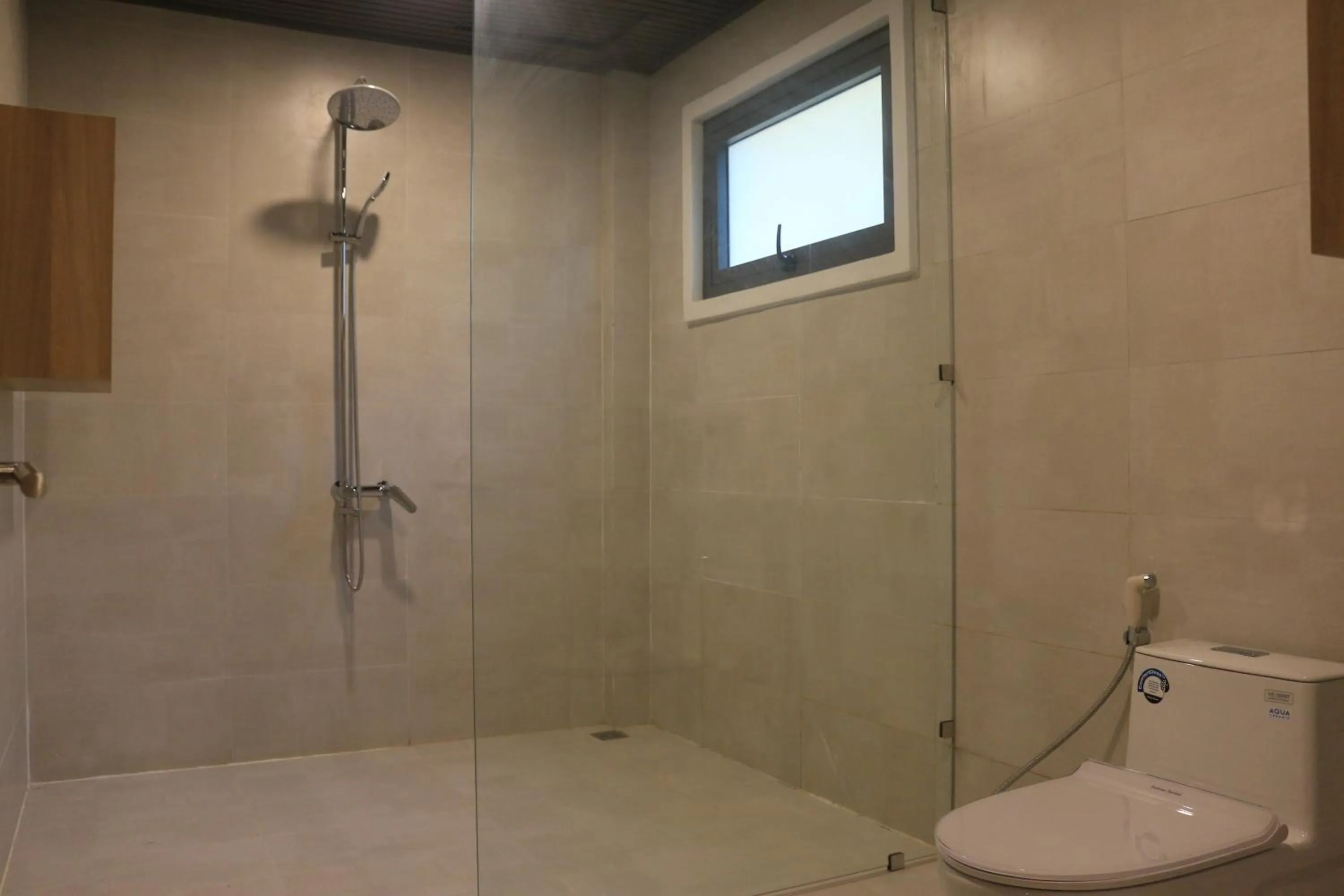 Shower in Lavender Dalat Hotel and Resorts