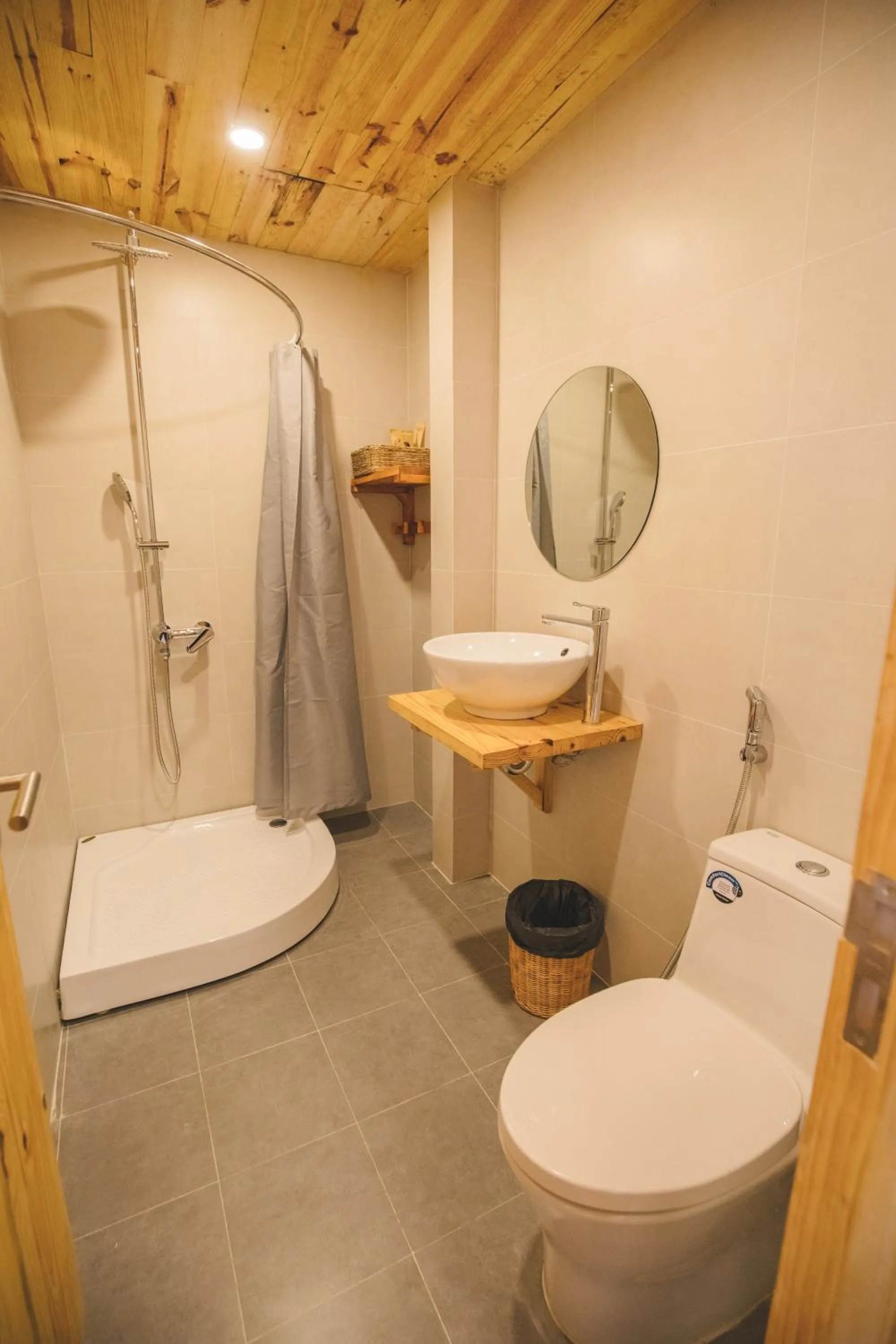 Shower in Lavender Dalat Hotel and Resorts