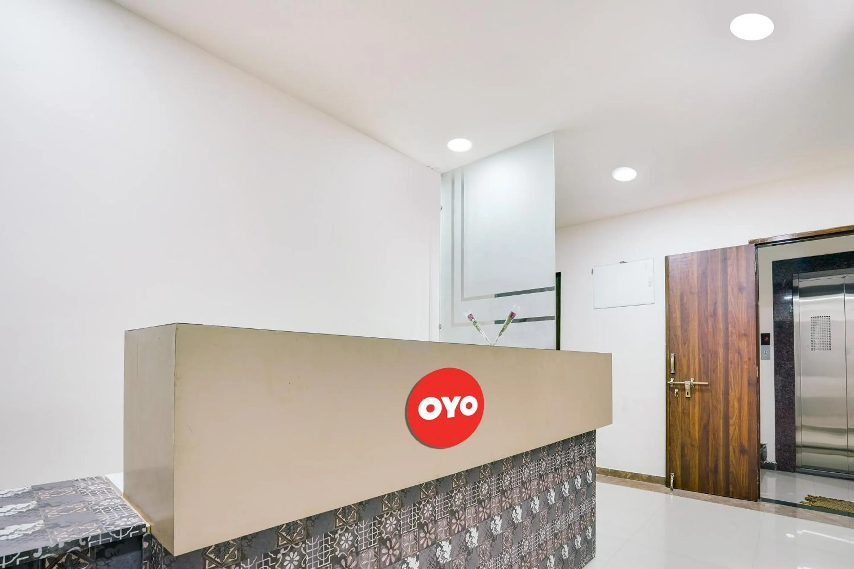 Lobby or reception in Super Hotel O White Villa