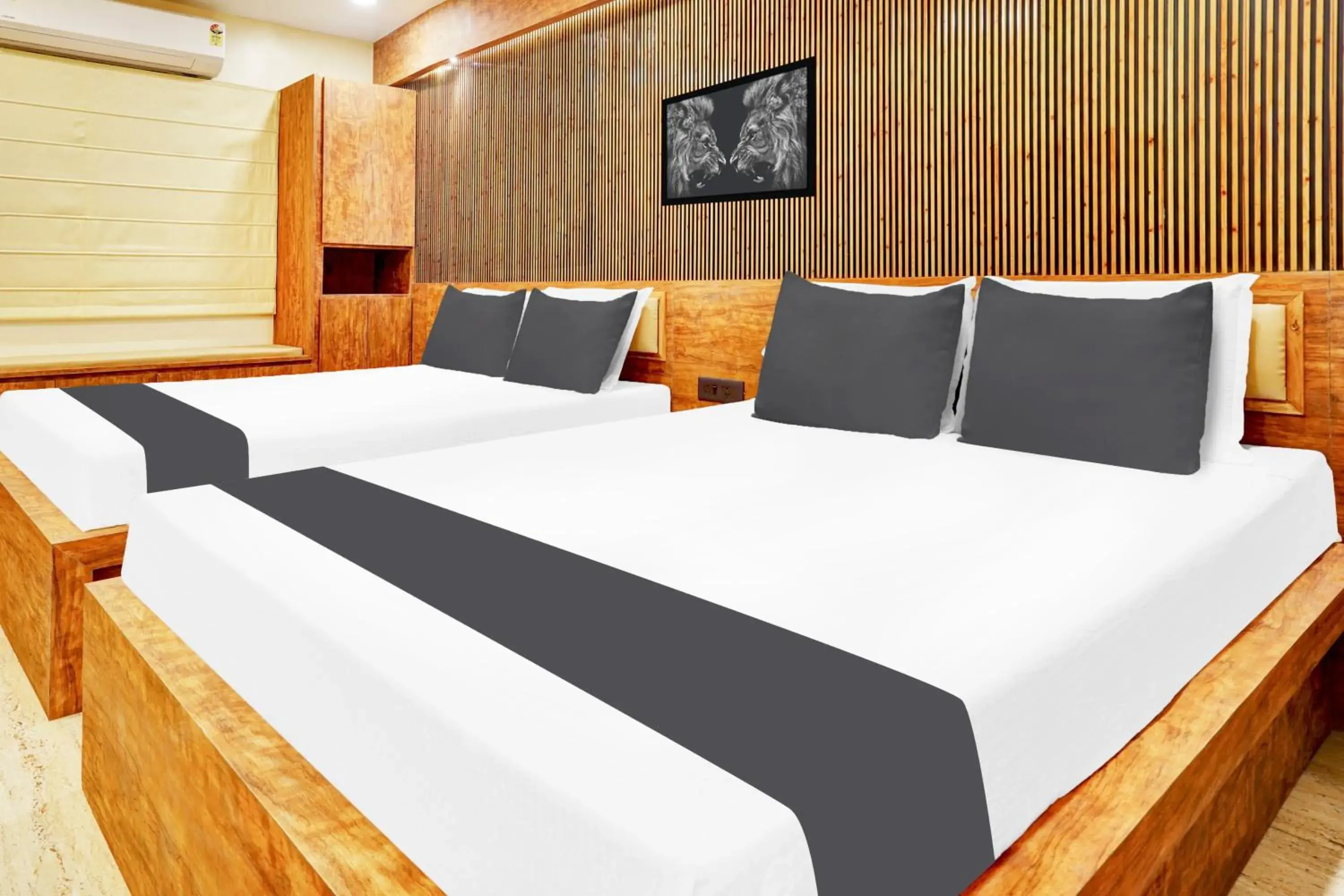 Bedroom, Bed in Super Collection O KEYS ELITE Bedroom, Bed in Super Collection O KEYS ELITE