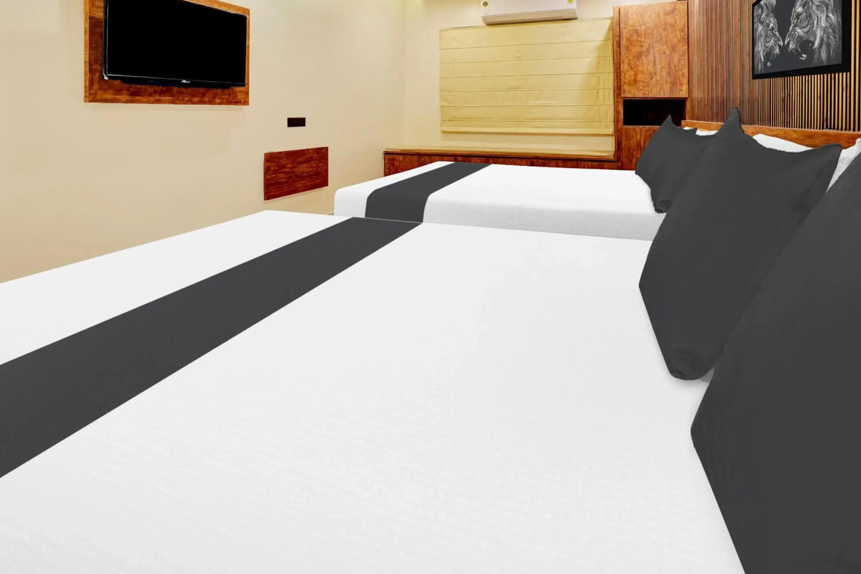 Bedroom, Bed in Super Collection O KEYS ELITE Bedroom, Bed in Super Collection O KEYS ELITE