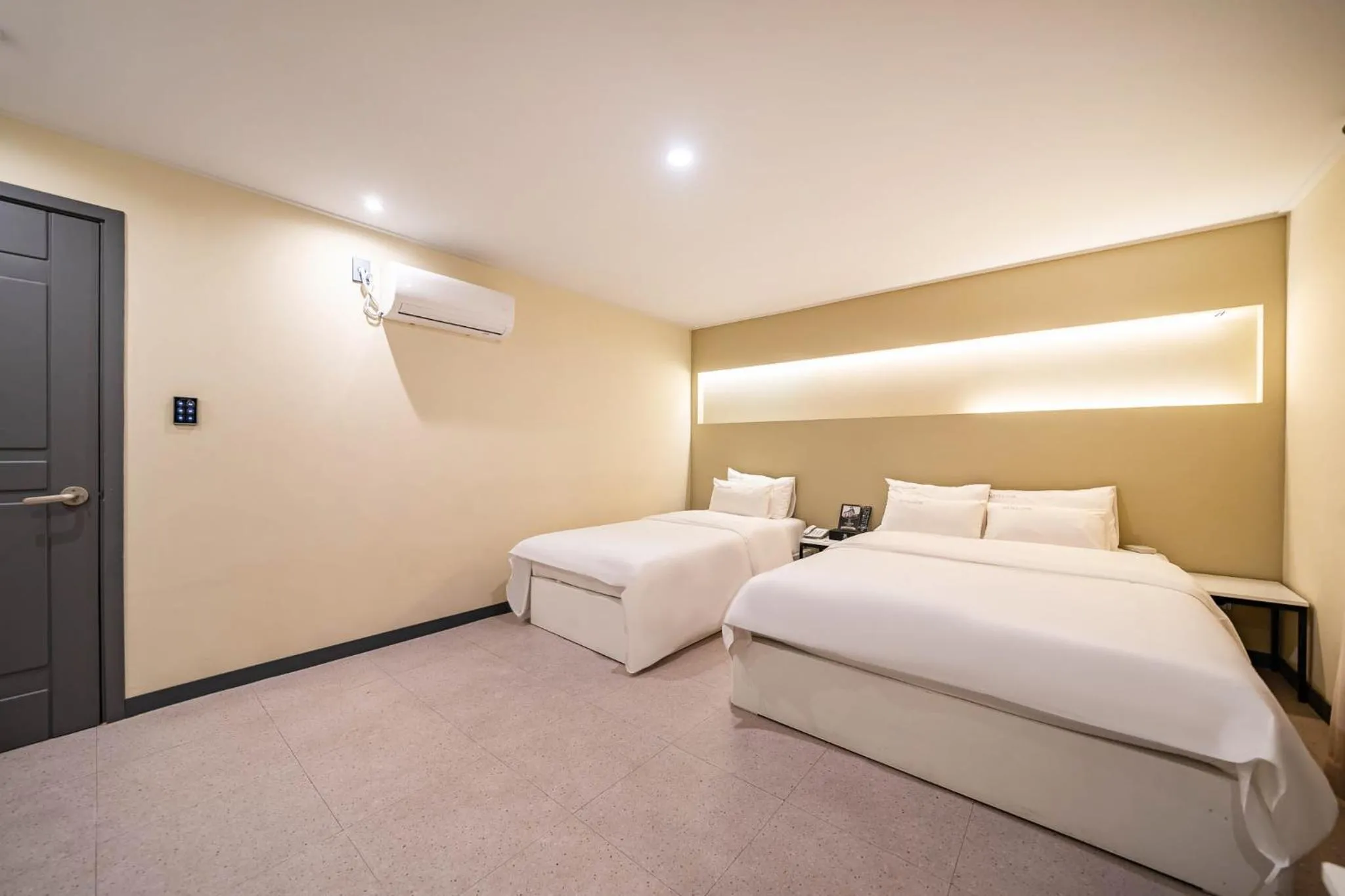 Twin Room in Hotel Rodem