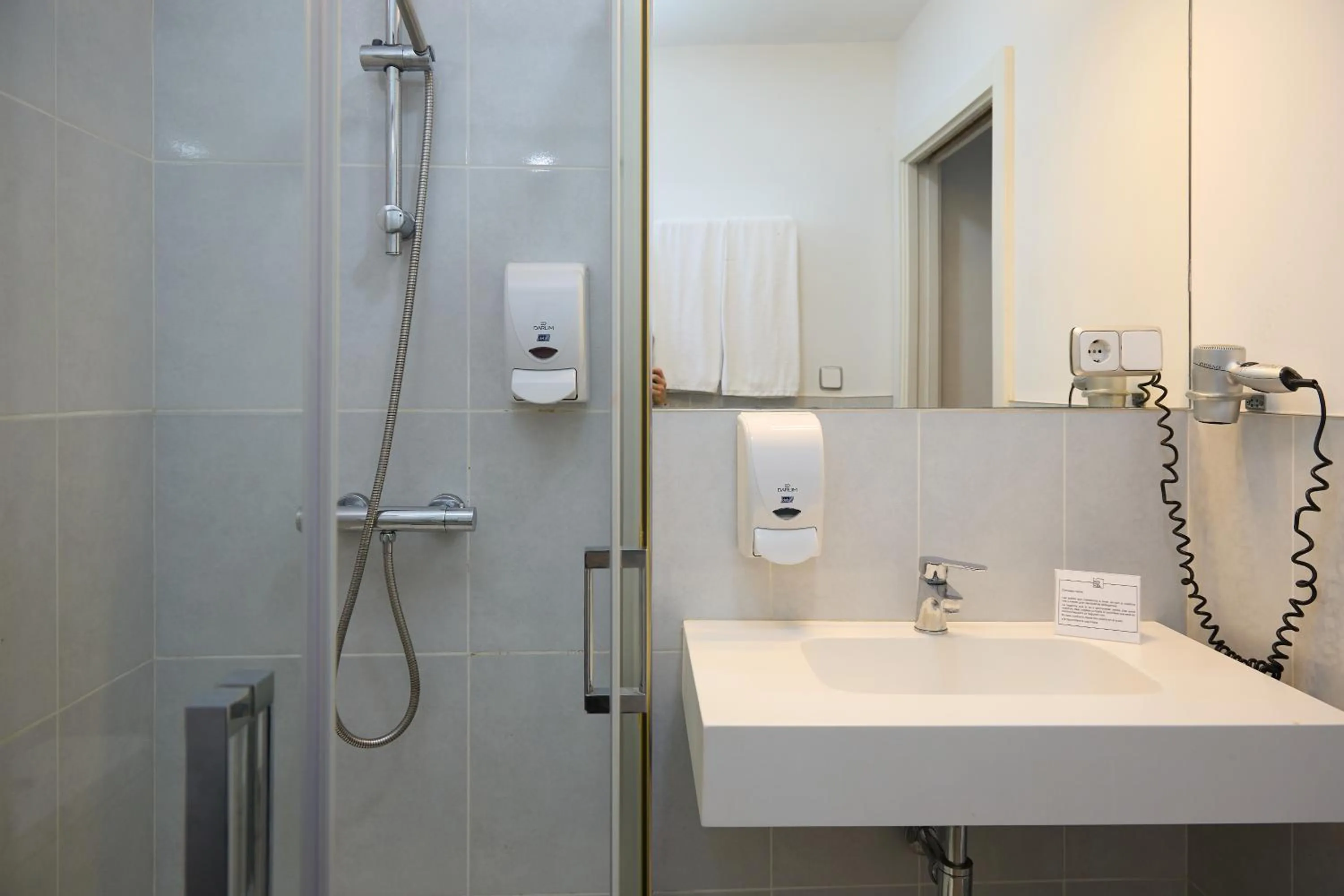 Bathroom in Hotel Vigo Plaza