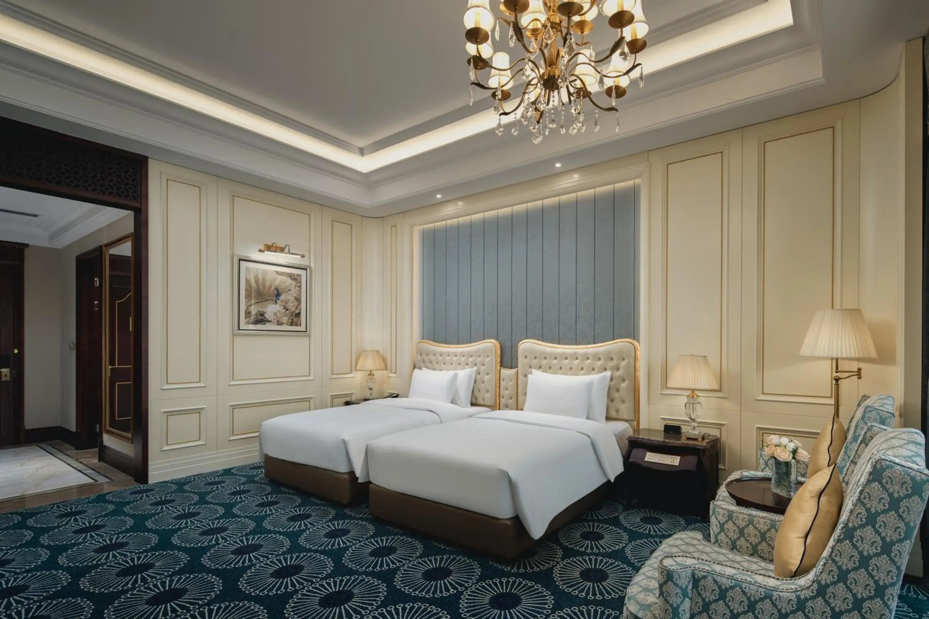 Bedroom in Crowne Plaza Dongying by IHG Bedroom in Crowne Plaza Dongying by IHG