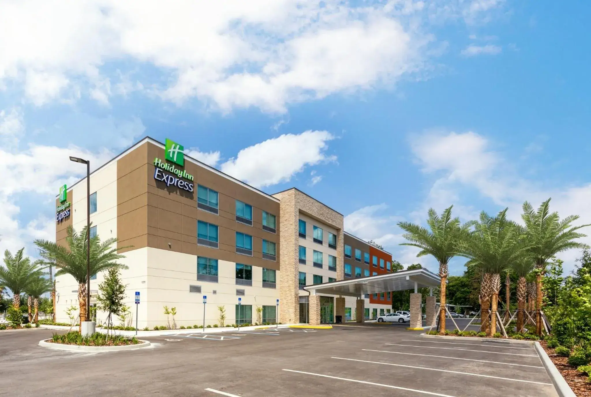Property building in Holiday Inn Express - Starke by IHG Property building in Holiday Inn Express - Starke by IHG
