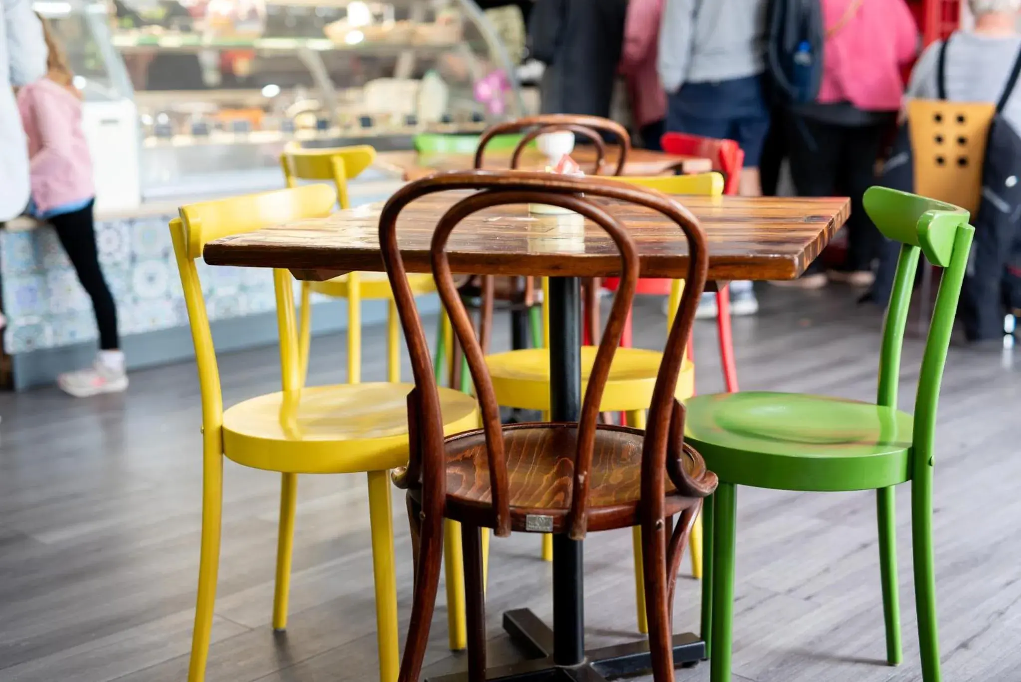 Facade/entrance in Loch Ness Gate House Facade/entrance in Loch Ness Gate House