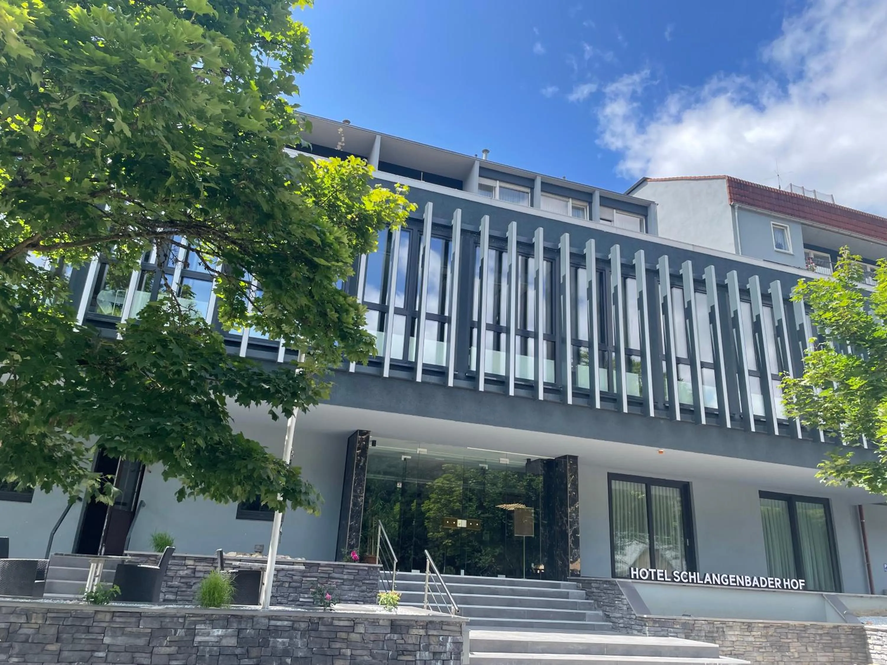 Property building in Hotel Schlangenbader Hof