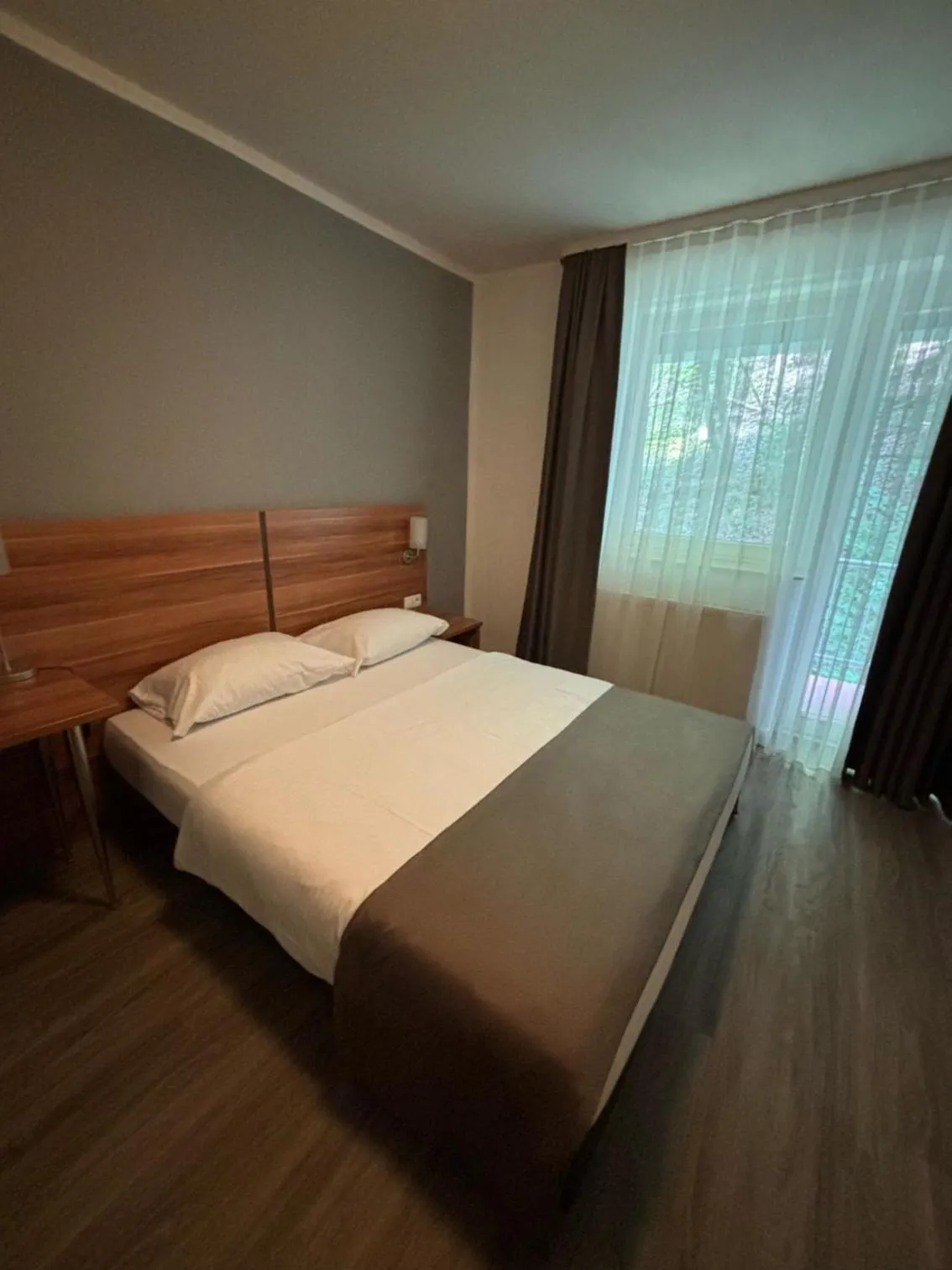 Bed in Hotel Schlangenbader Hof