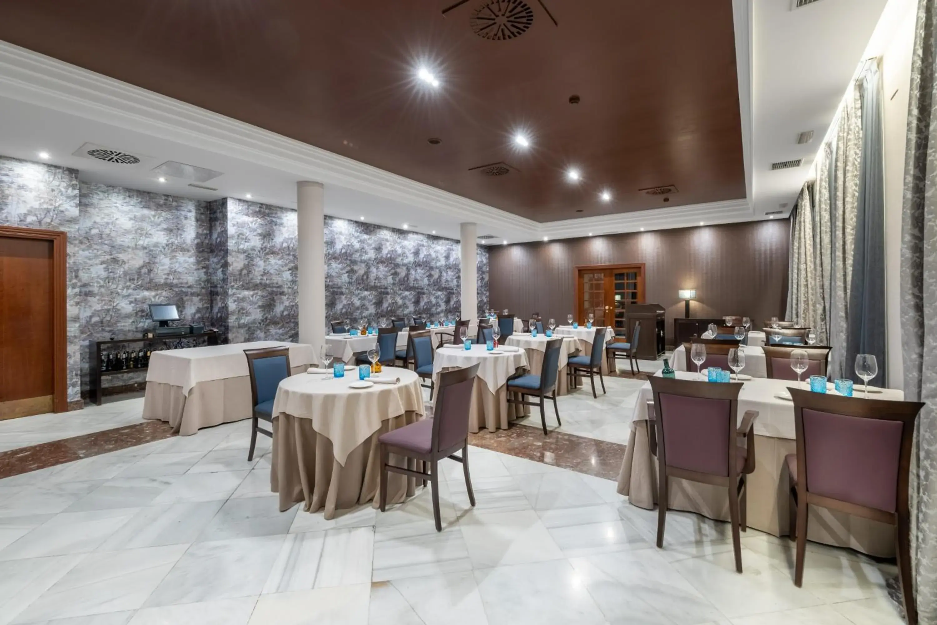 Restaurant/places to eat in Castilla Termal Solares Restaurant/places to eat in Castilla Termal Solares