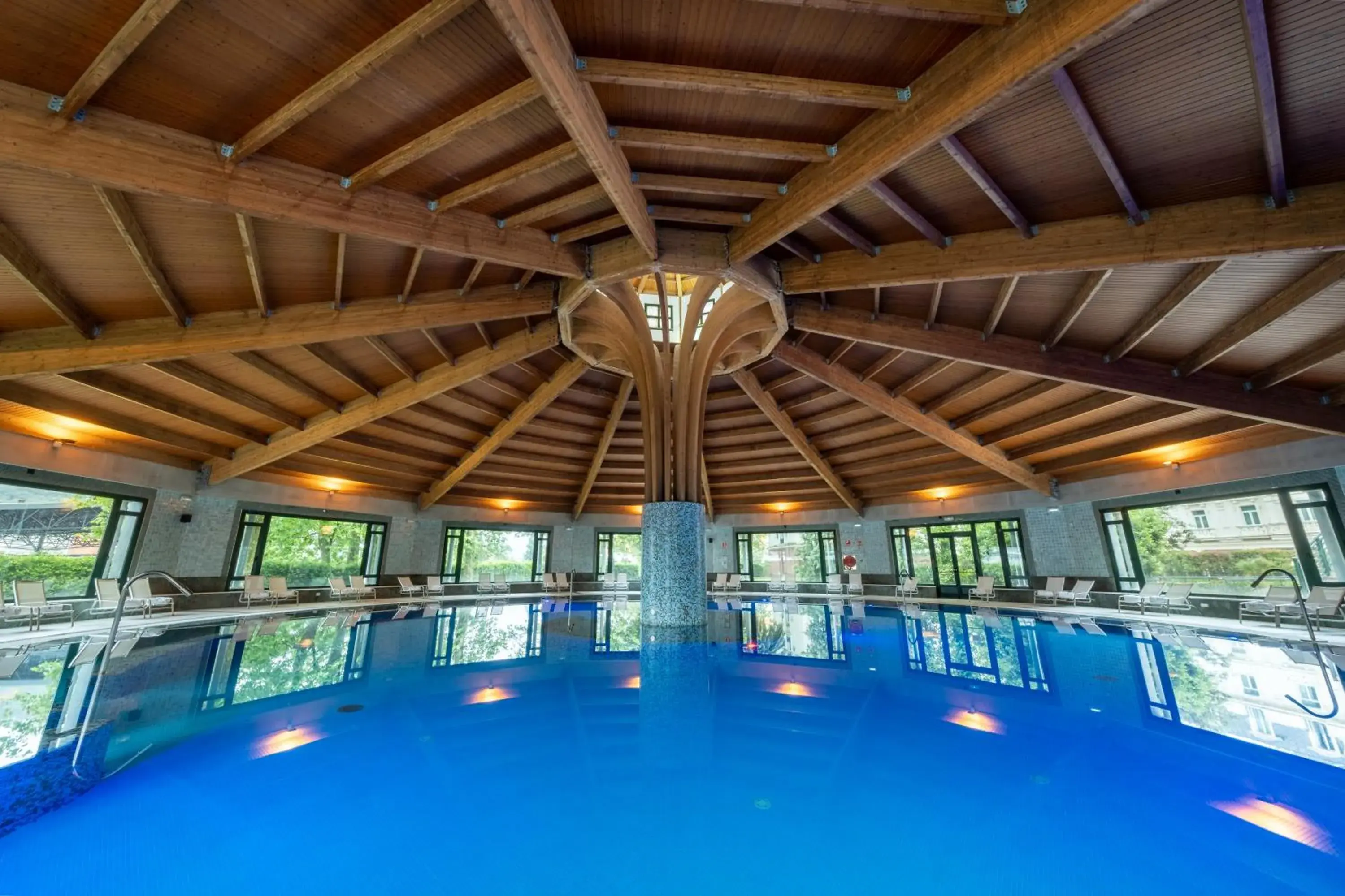 Spa and wellness centre/facilities in Castilla Termal Solares Spa and wellness centre/facilities in Castilla Termal Solares