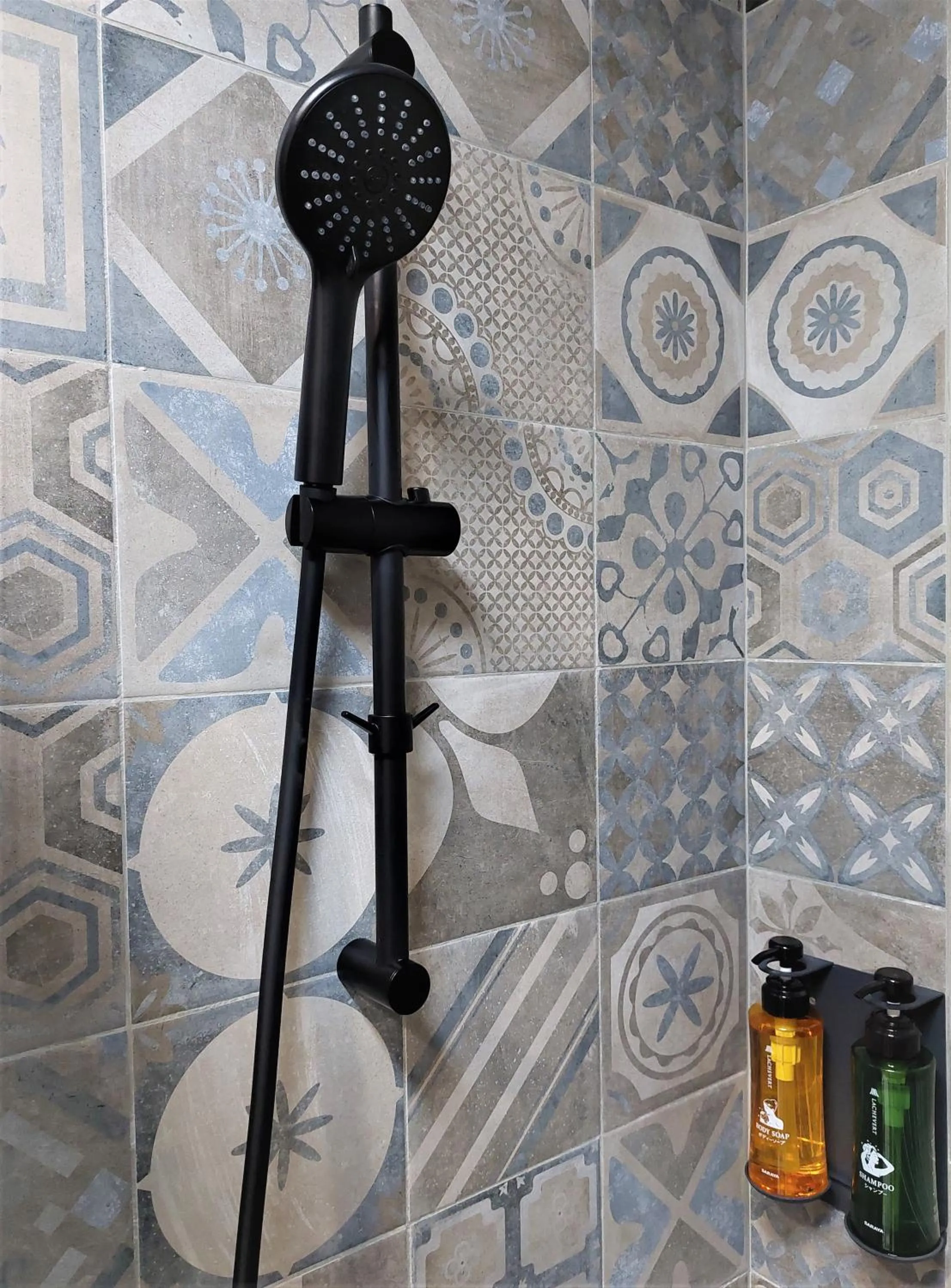 Shower in 95 Pavilion