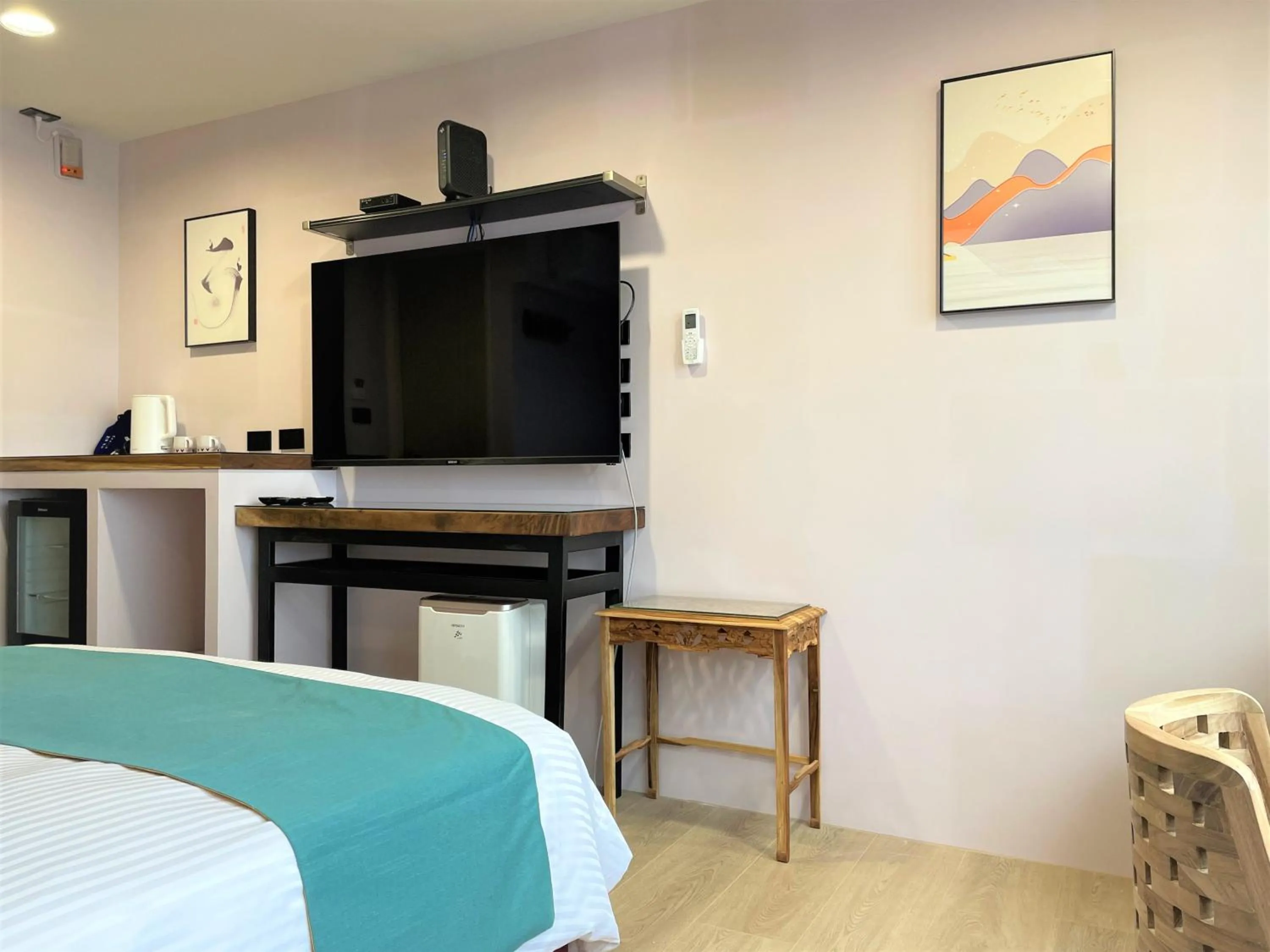 TV and multimedia, Bed in 95 Pavilion