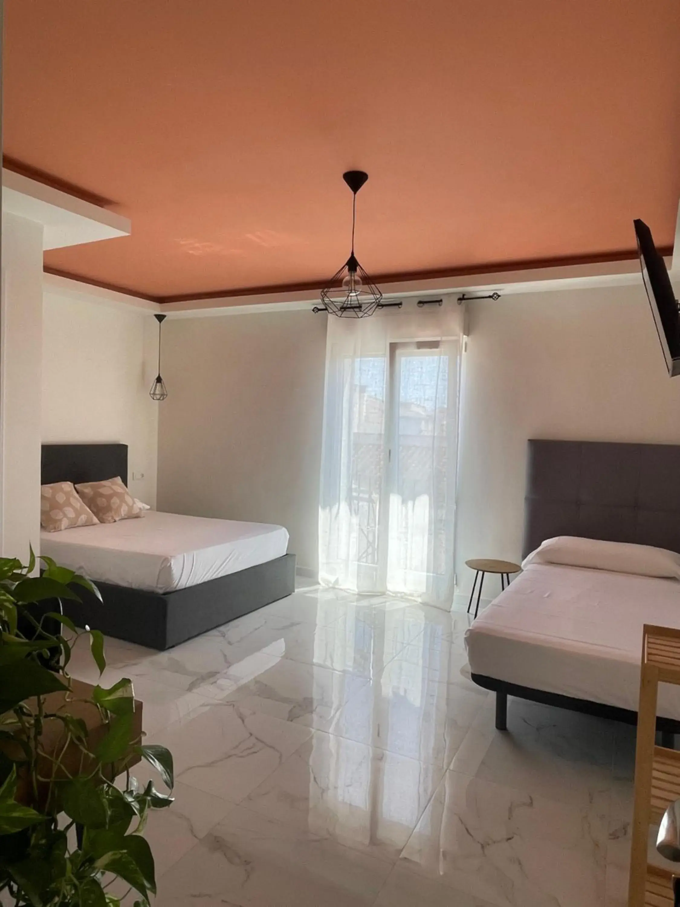 Triple Room with Balcony in La Villa del Sastre Triple Room with Balcony in La Villa del Sastre