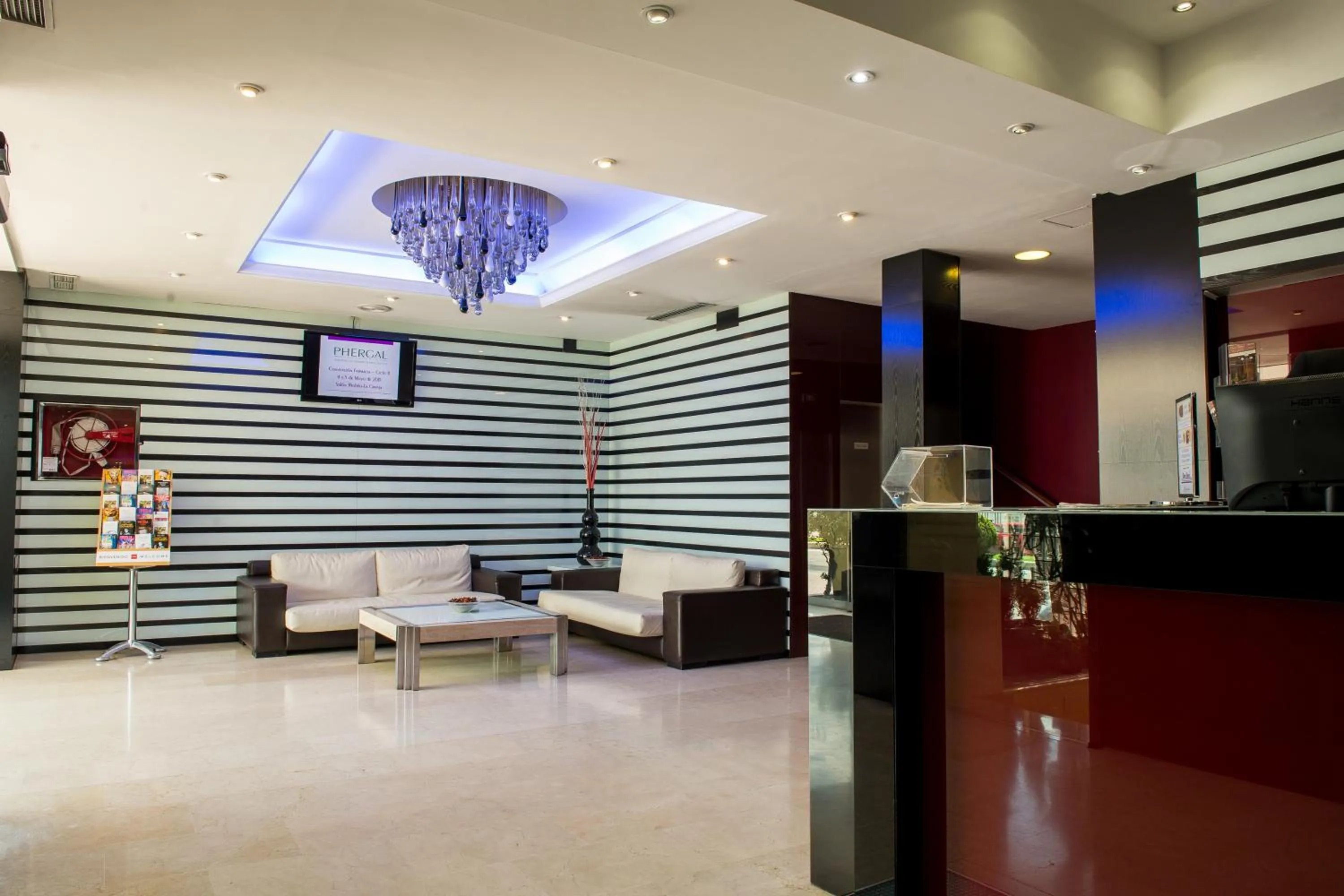 Lobby or reception in Hostal Torrejón