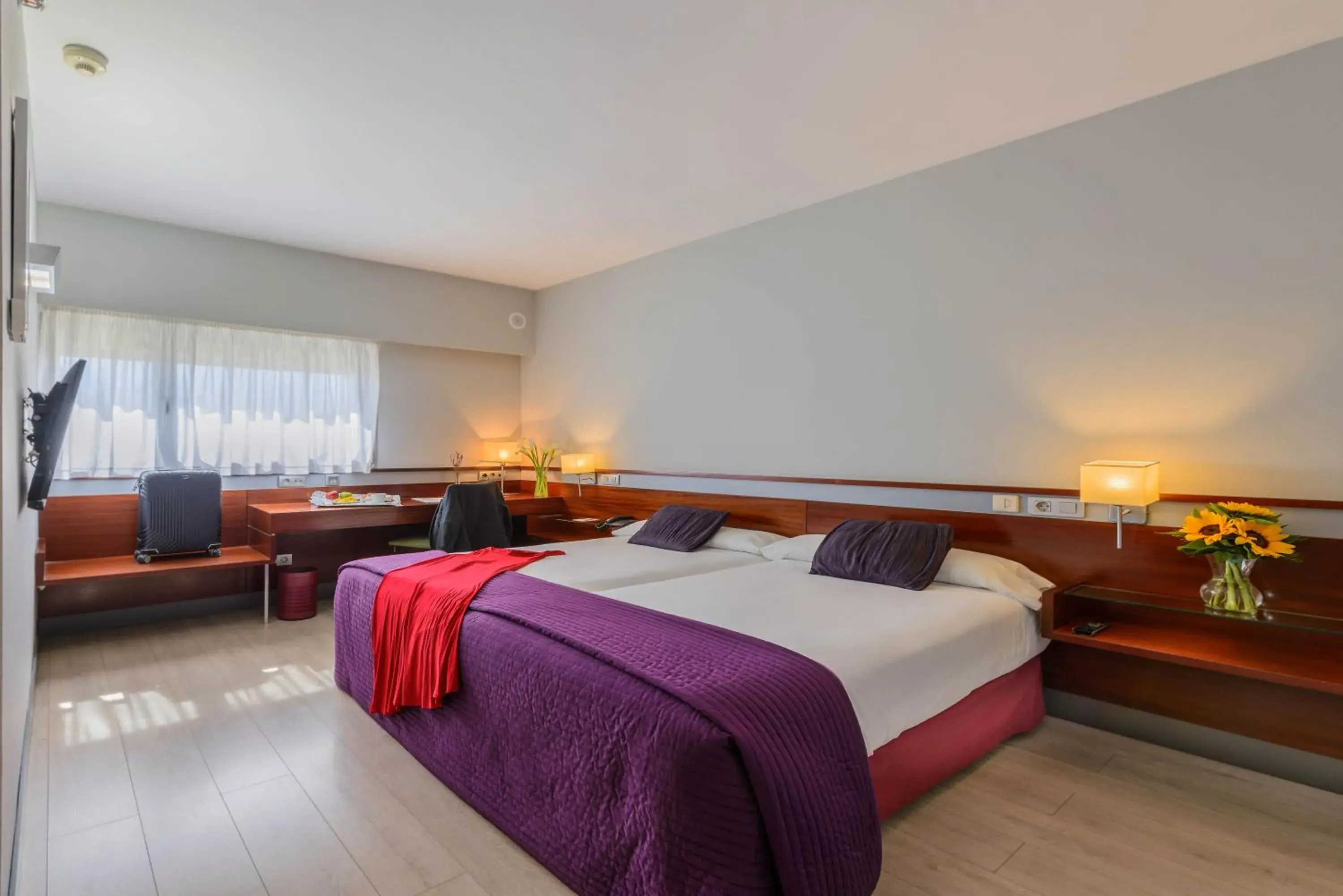 Photo of the whole room, Bed in Hostal Torrejón Photo of the whole room, Bed in Hostal Torrejón