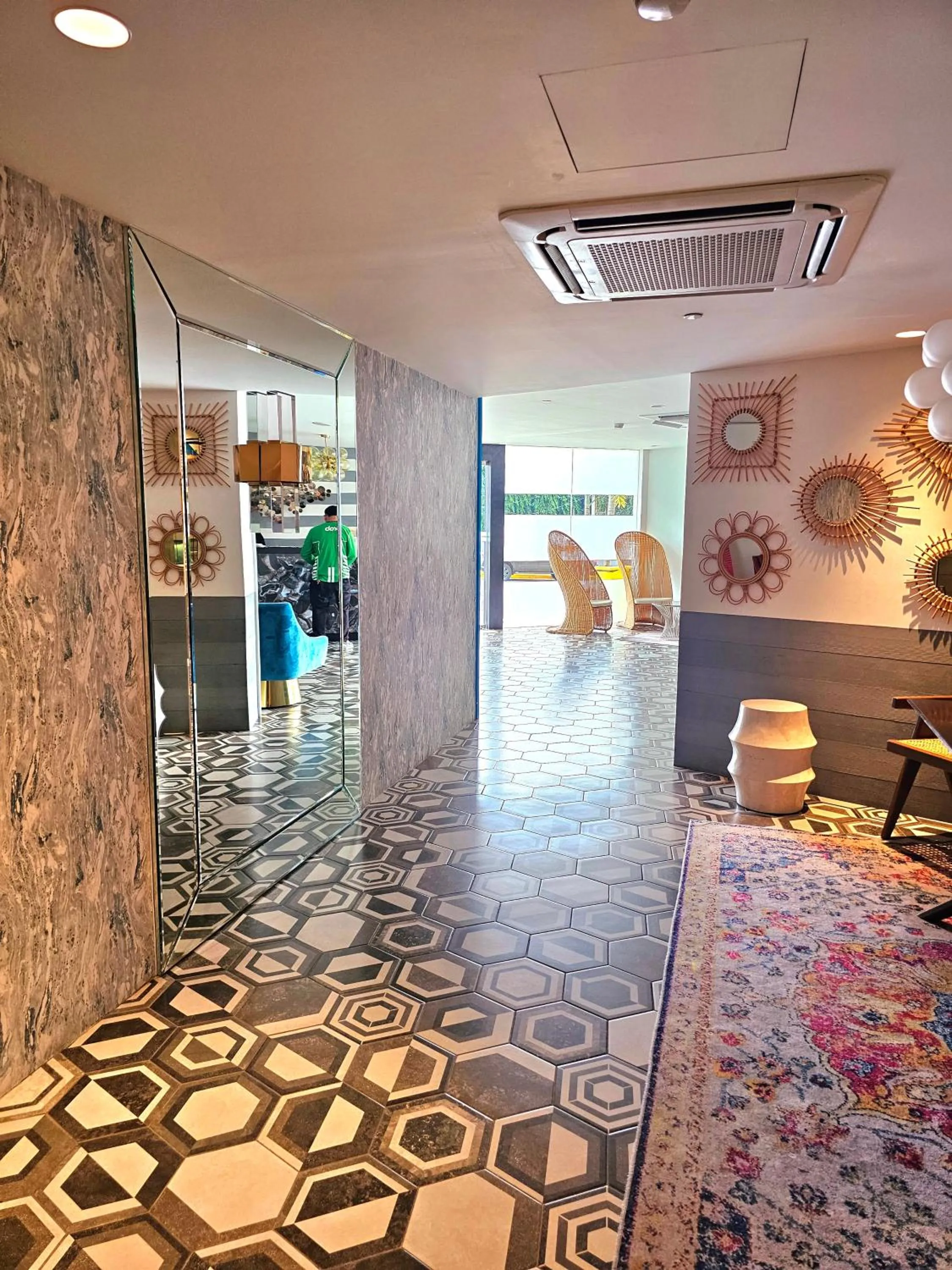 Lobby or reception in Acellyne's Suites at The Residences at Commonwealth by Century