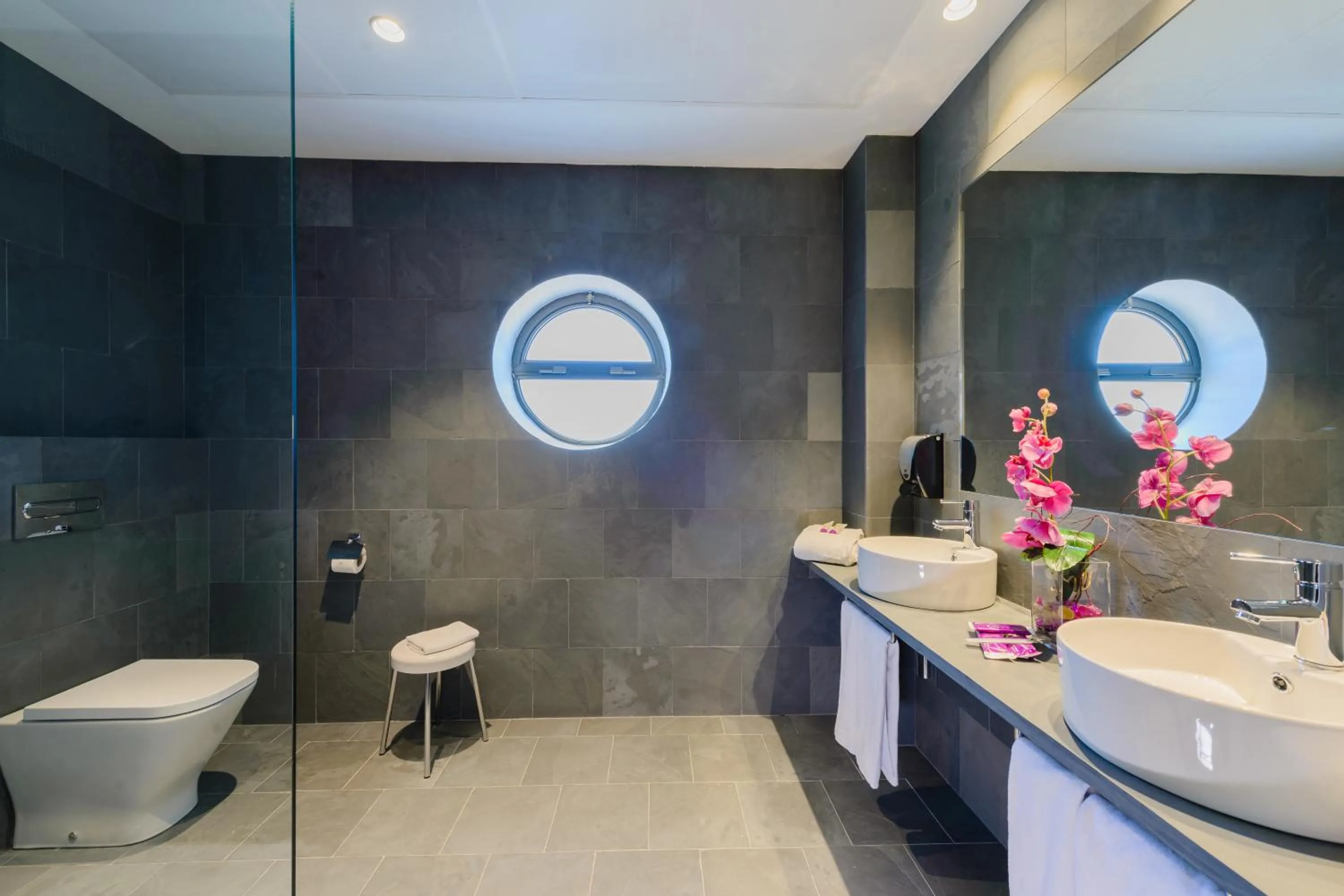 Bathroom in Porcel Aida