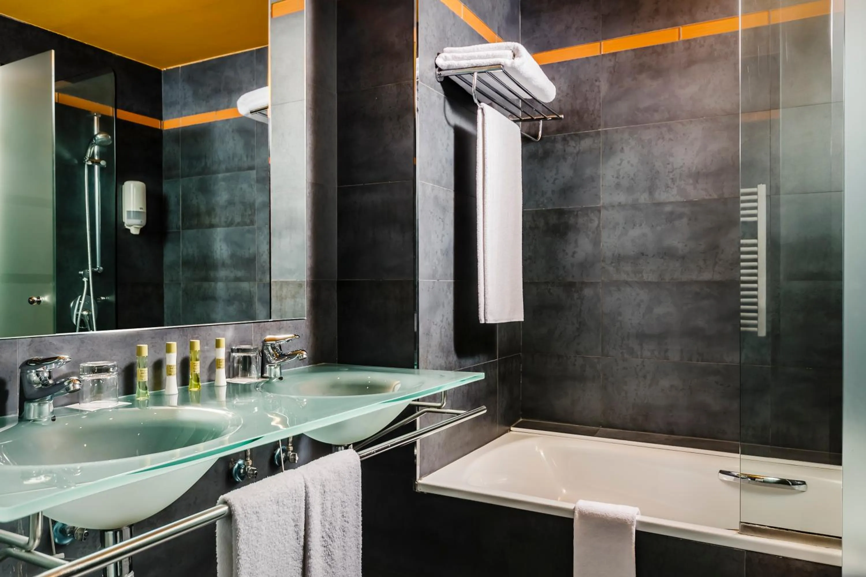 Bathroom in Eurostars Reina Felicia