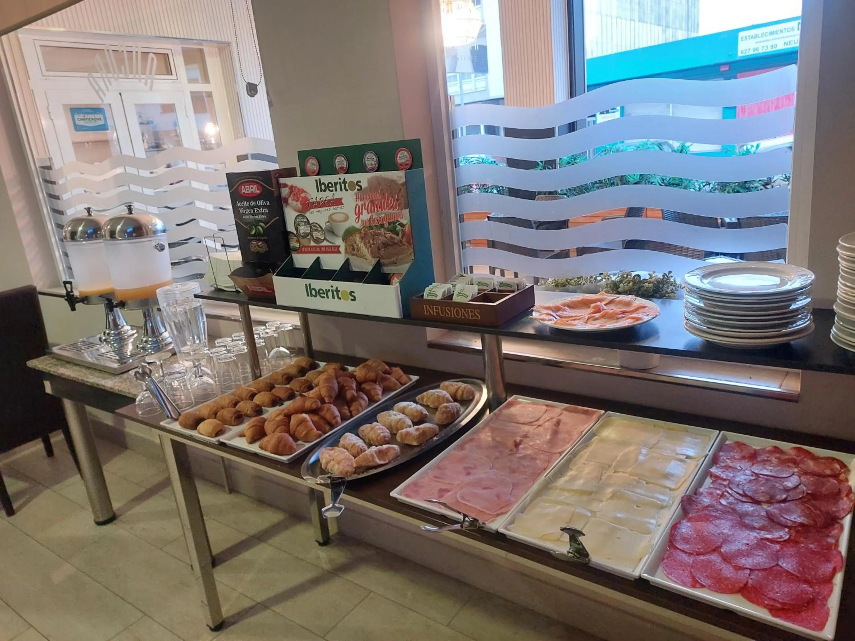 Food and drinks in Hotel Ancora