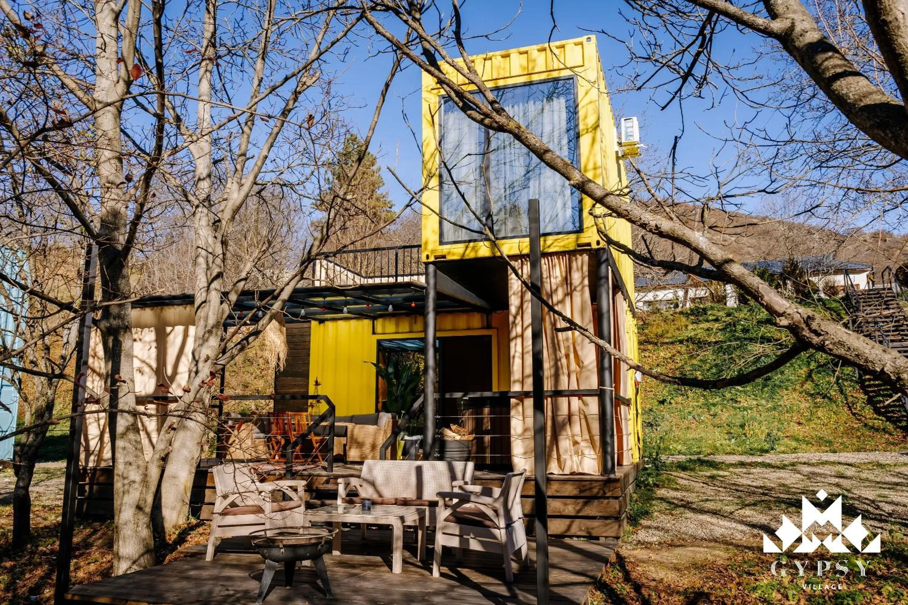 Property building in Gipsy Village Park Hotel Property building in Gipsy Village Park Hotel