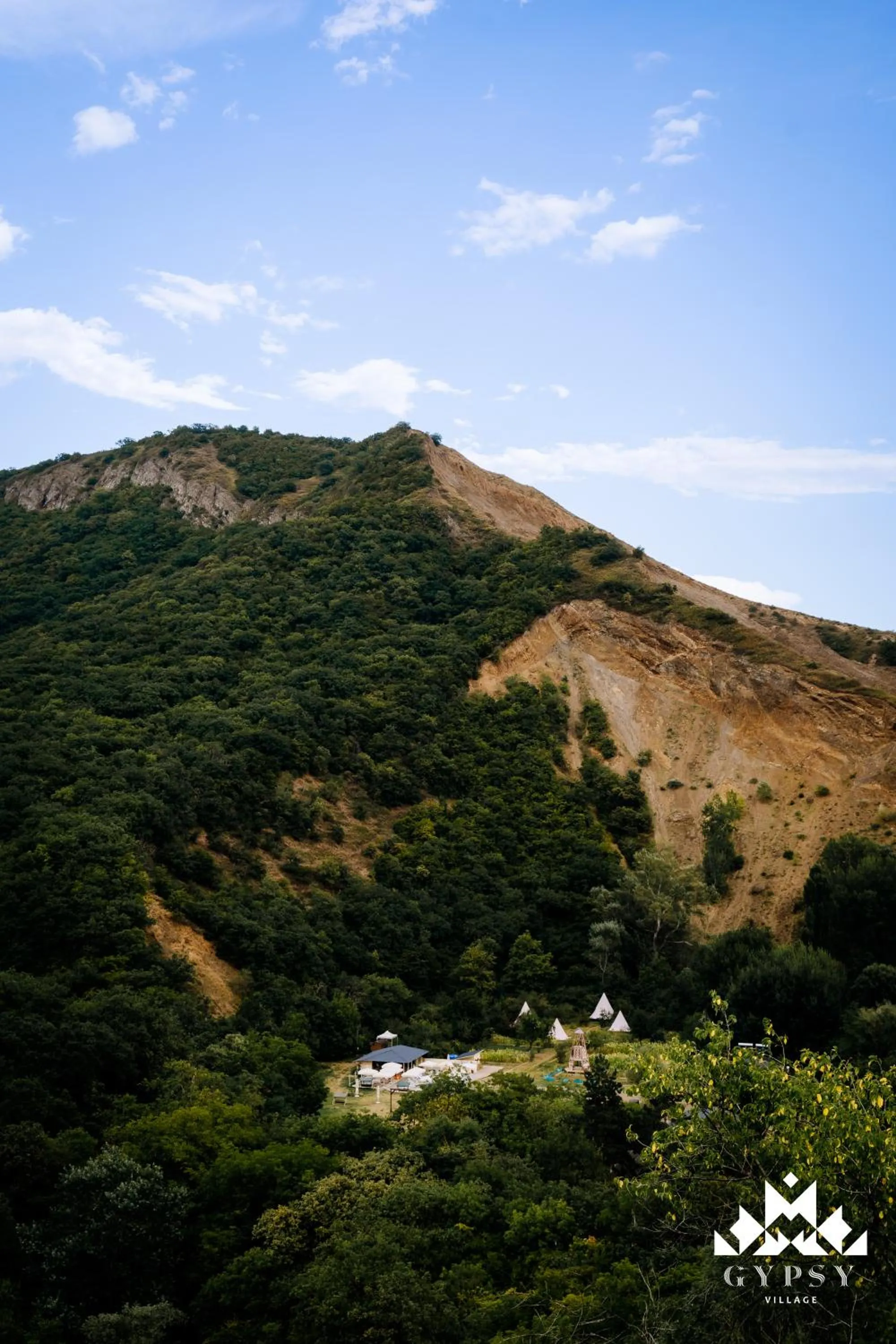Natural landscape in Gipsy Village Park Hotel