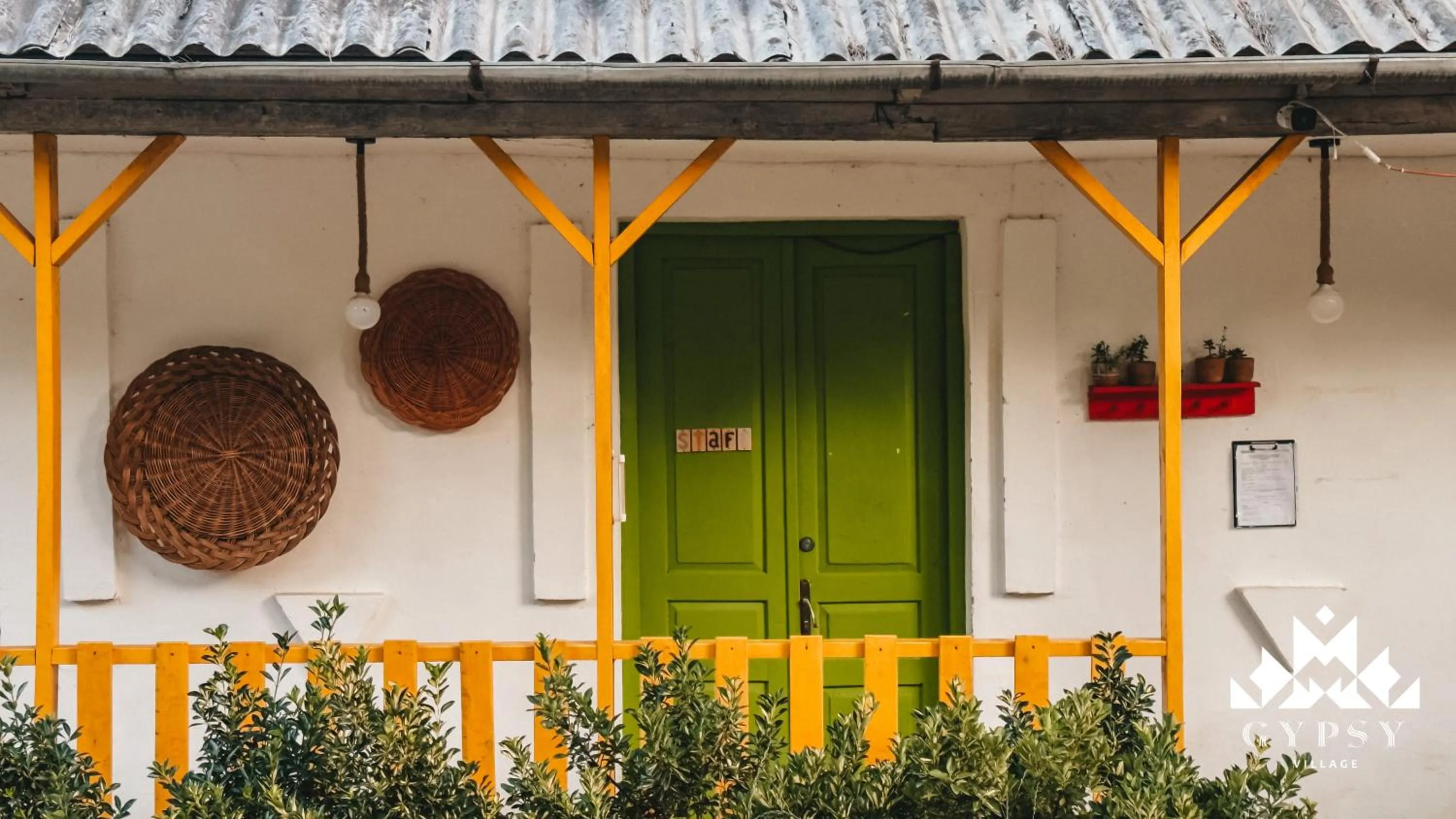 Property building in Gipsy Village Park Hotel