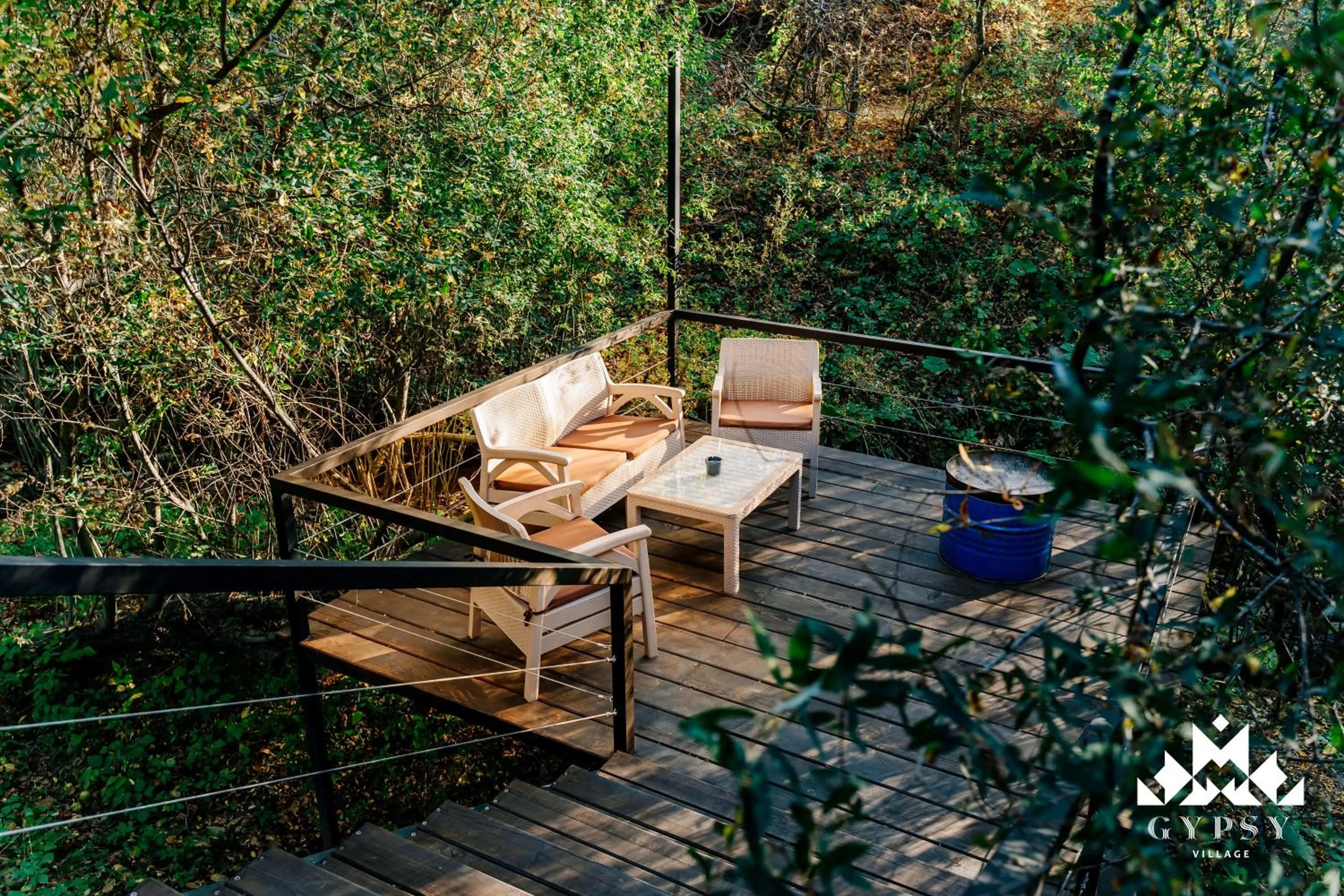 Garden in Gipsy Village Park Hotel