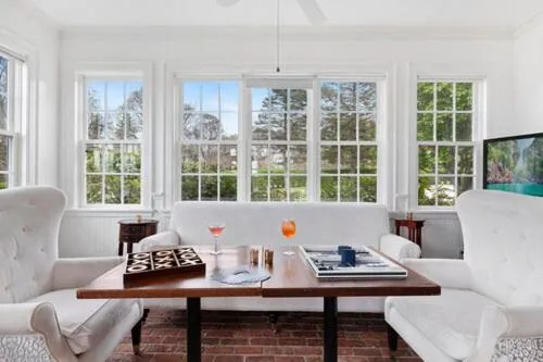 Seating area in Rams Head Inn