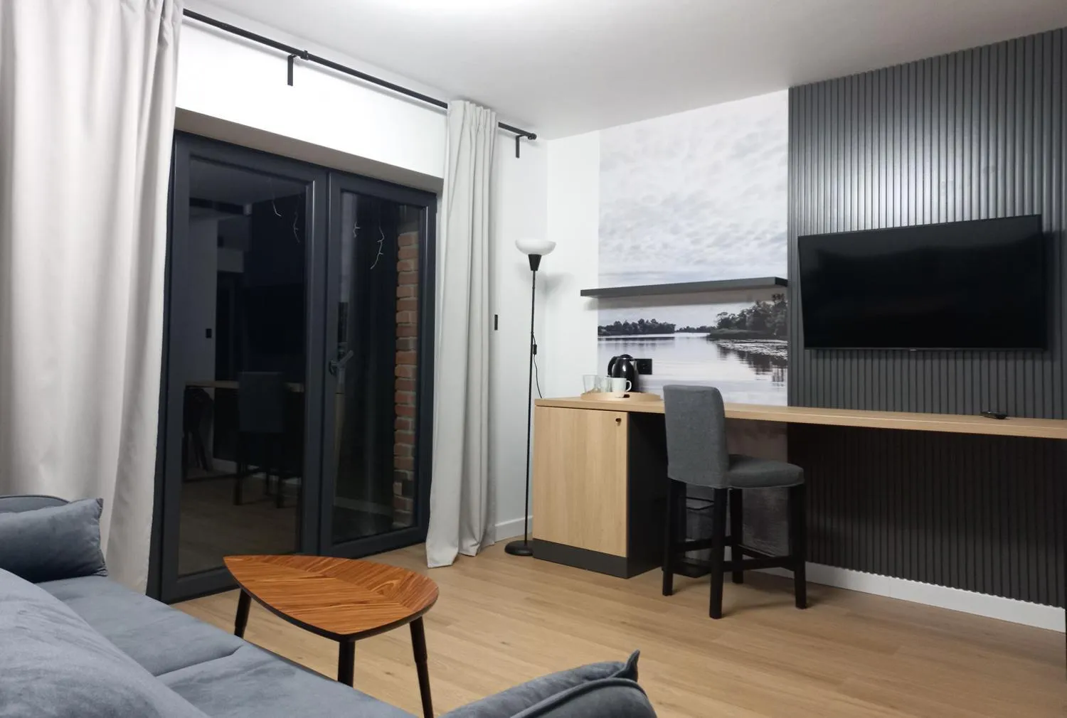 TV and multimedia in Apartamenty Między Mostami