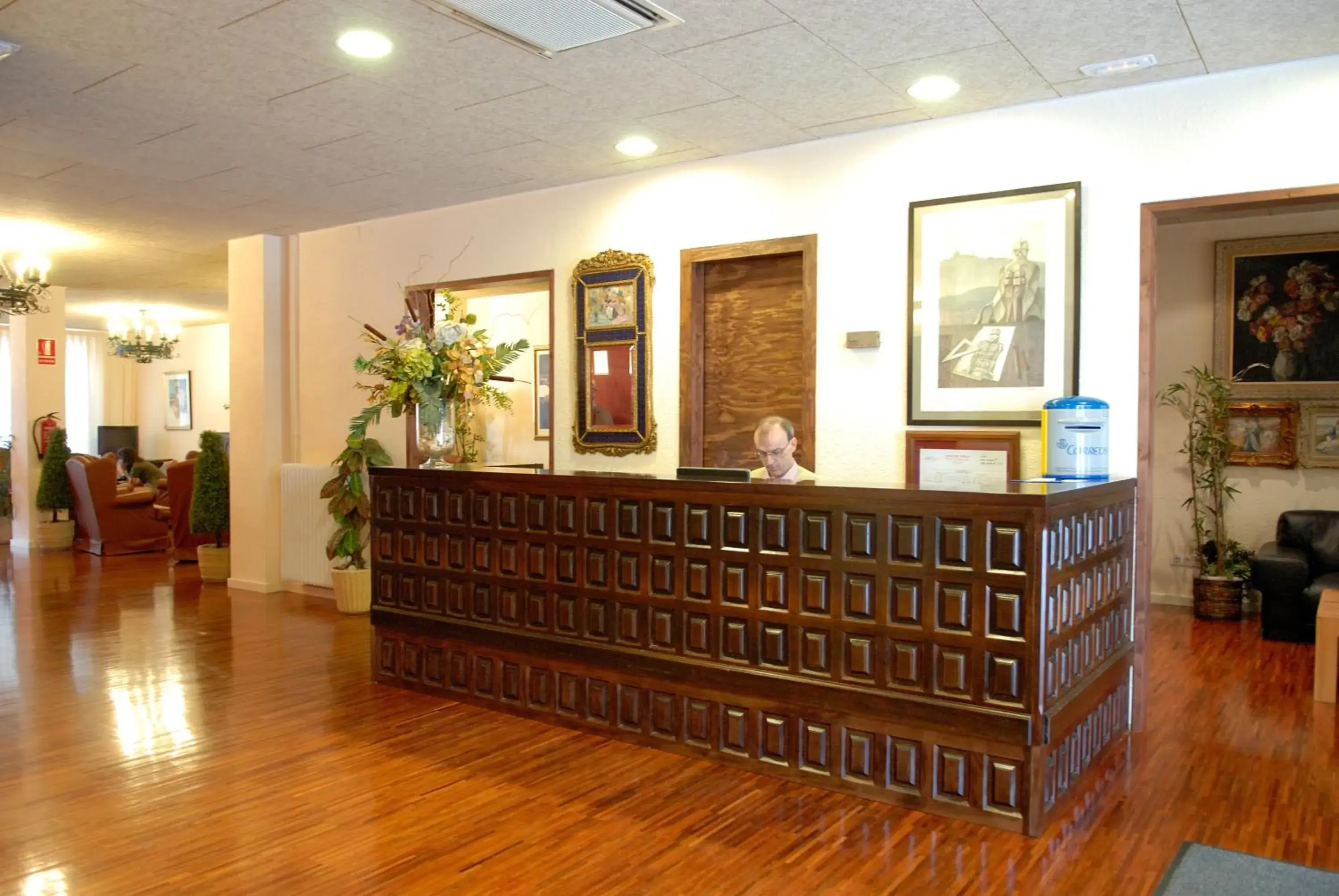 Lobby or reception in Galeón Lobby or reception in Galeón