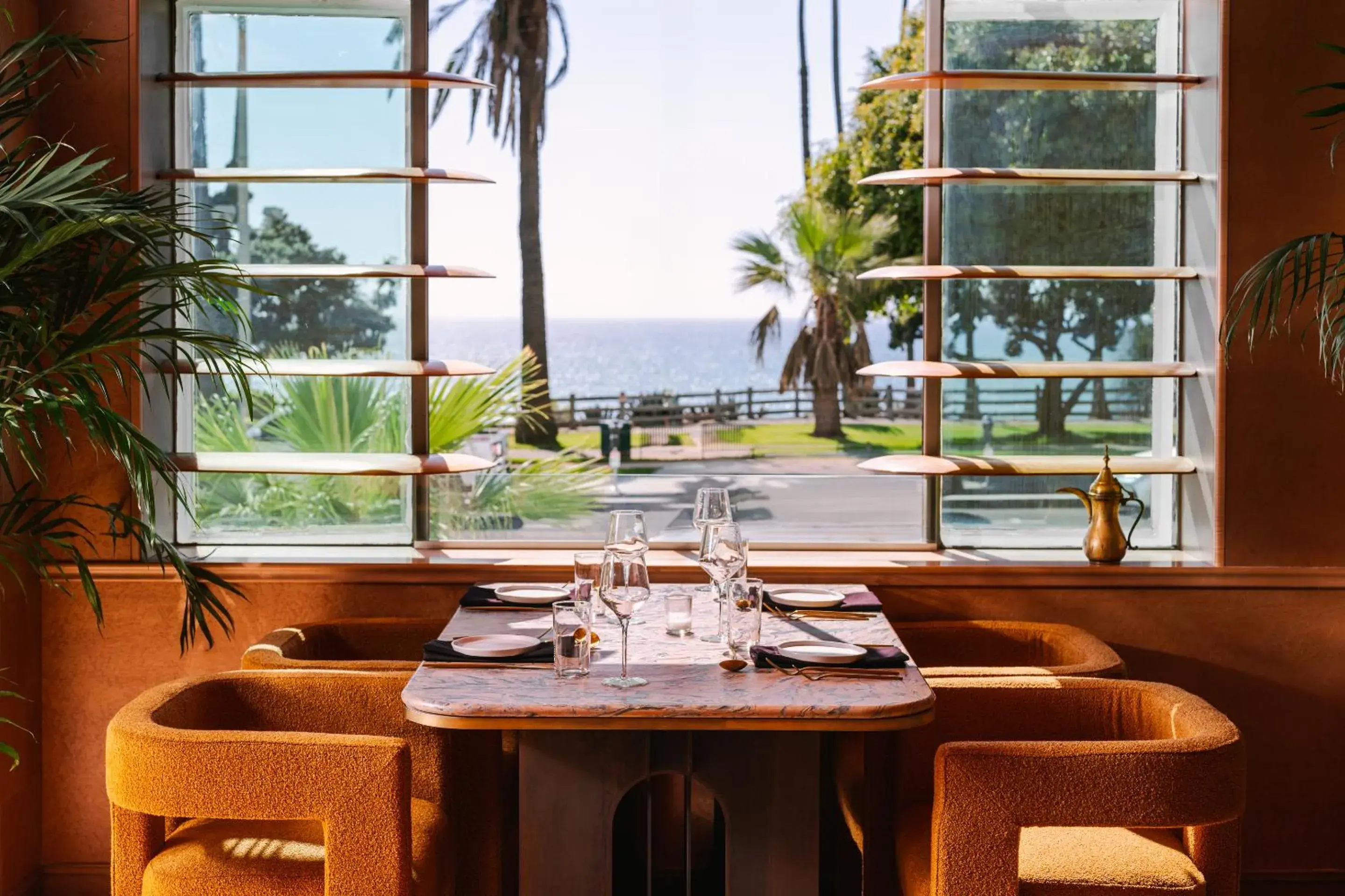 Lounge or bar in The Eden Lounge or bar in The Eden