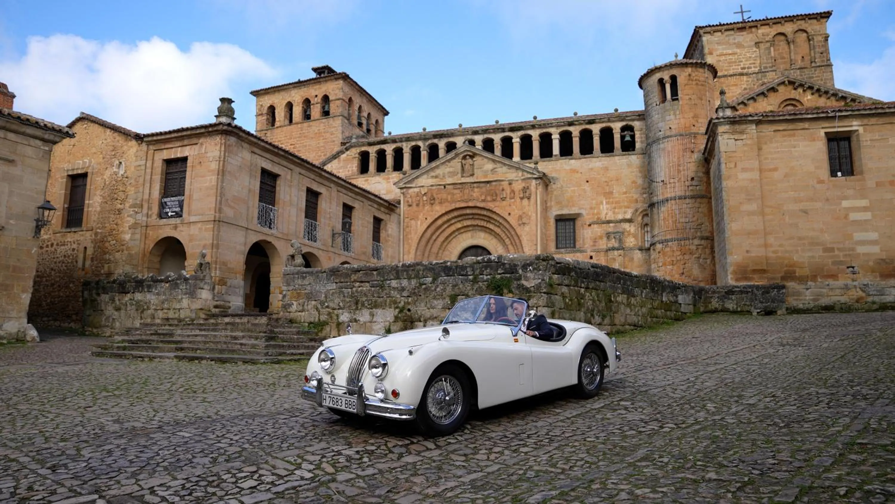 Entertainment in Hotel Cuevas - Adults Only