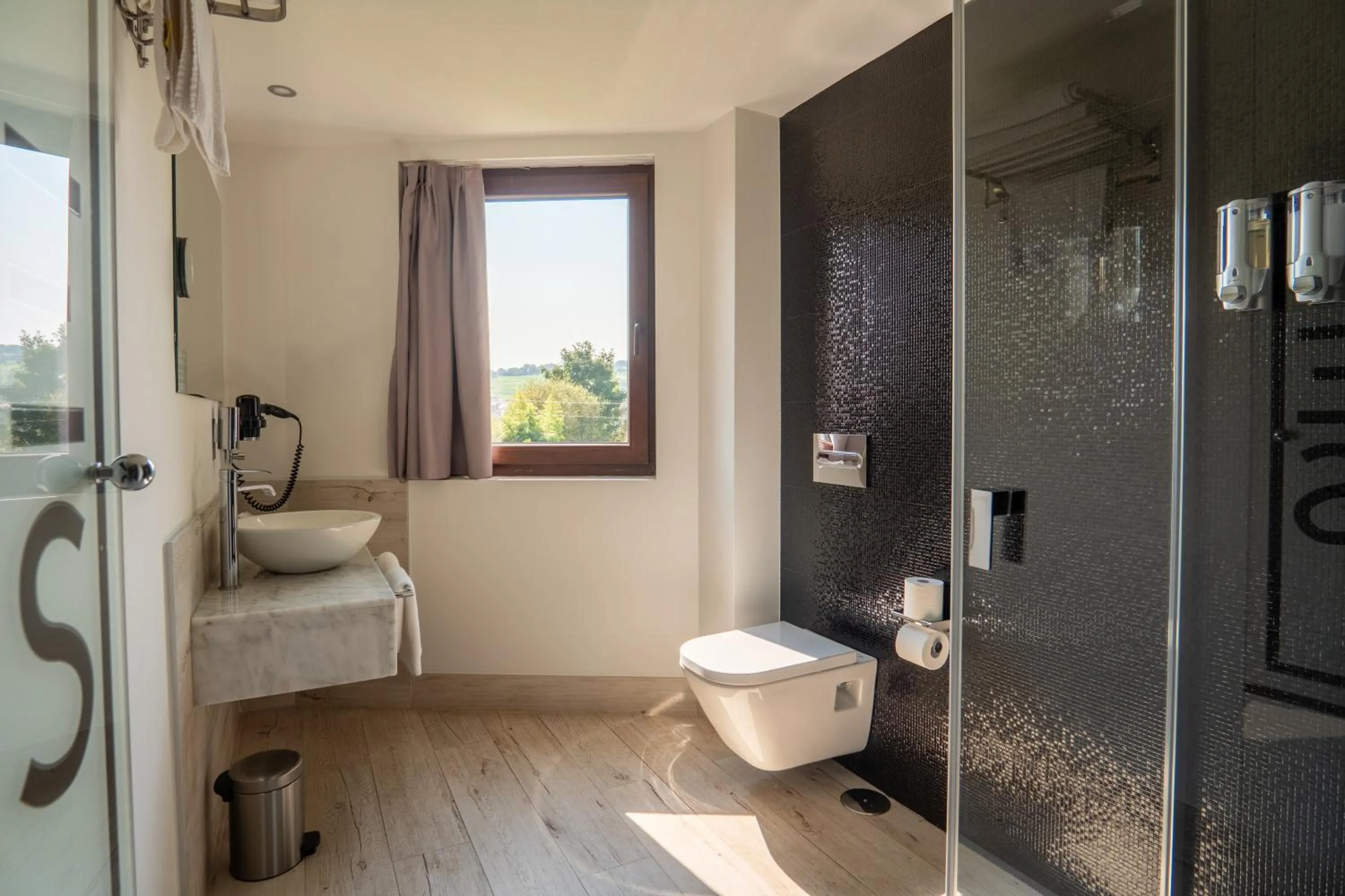 Hot Spring Bath in Hotel Cuevas - Adults Only