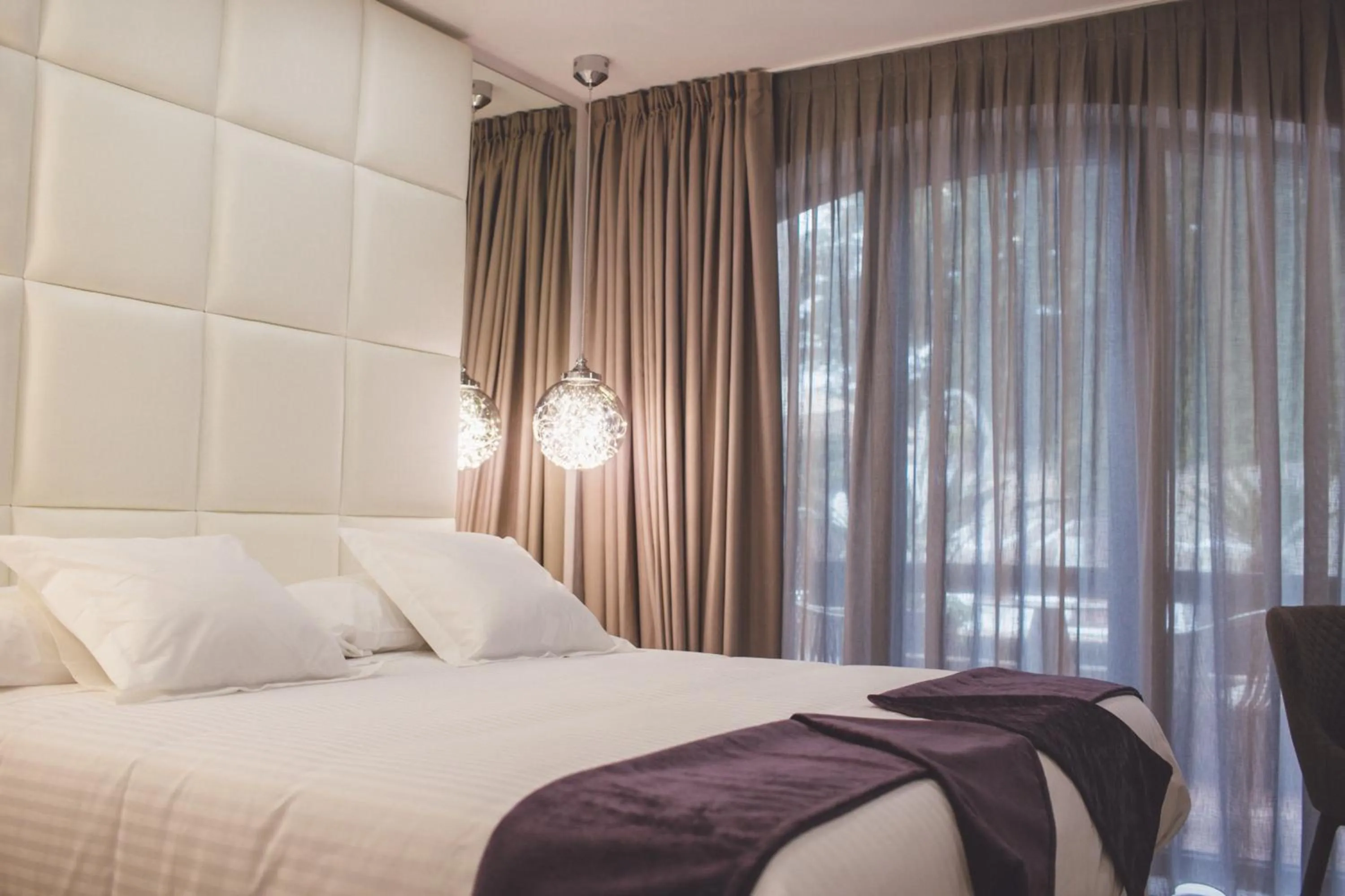 Bedroom, Bed in Hotel Cuevas - Adults Only