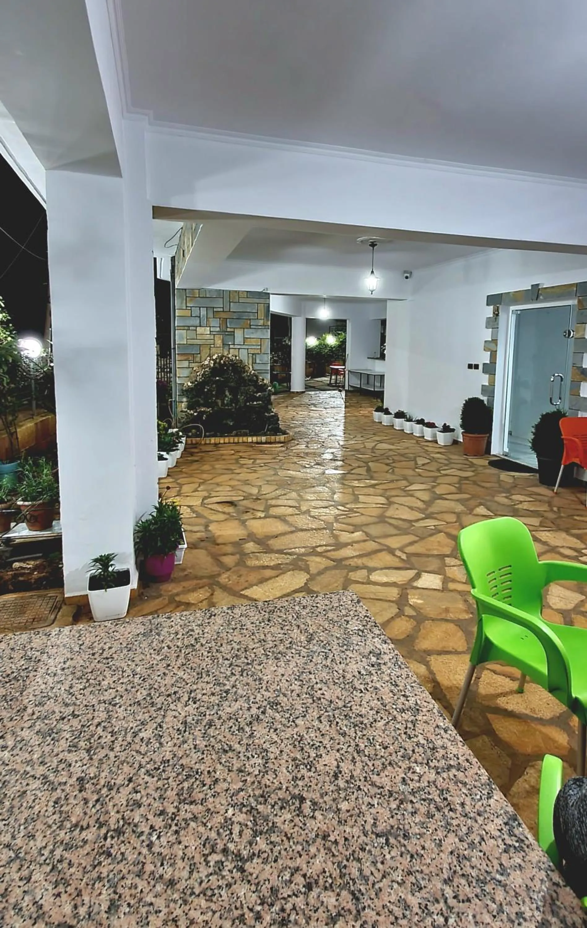 Seating area in Hotel de Ksamil