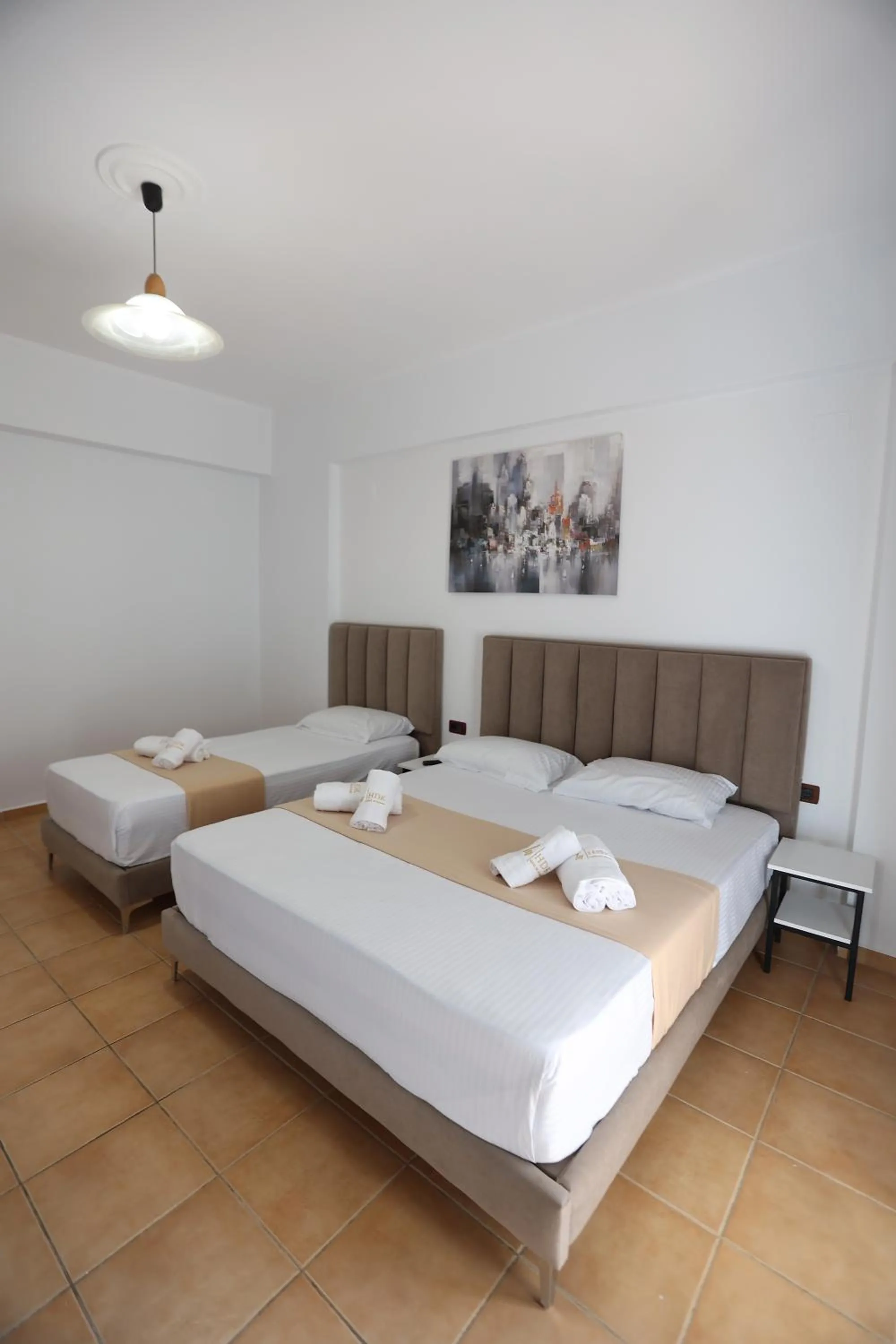 Bed in Hotel de Ksamil